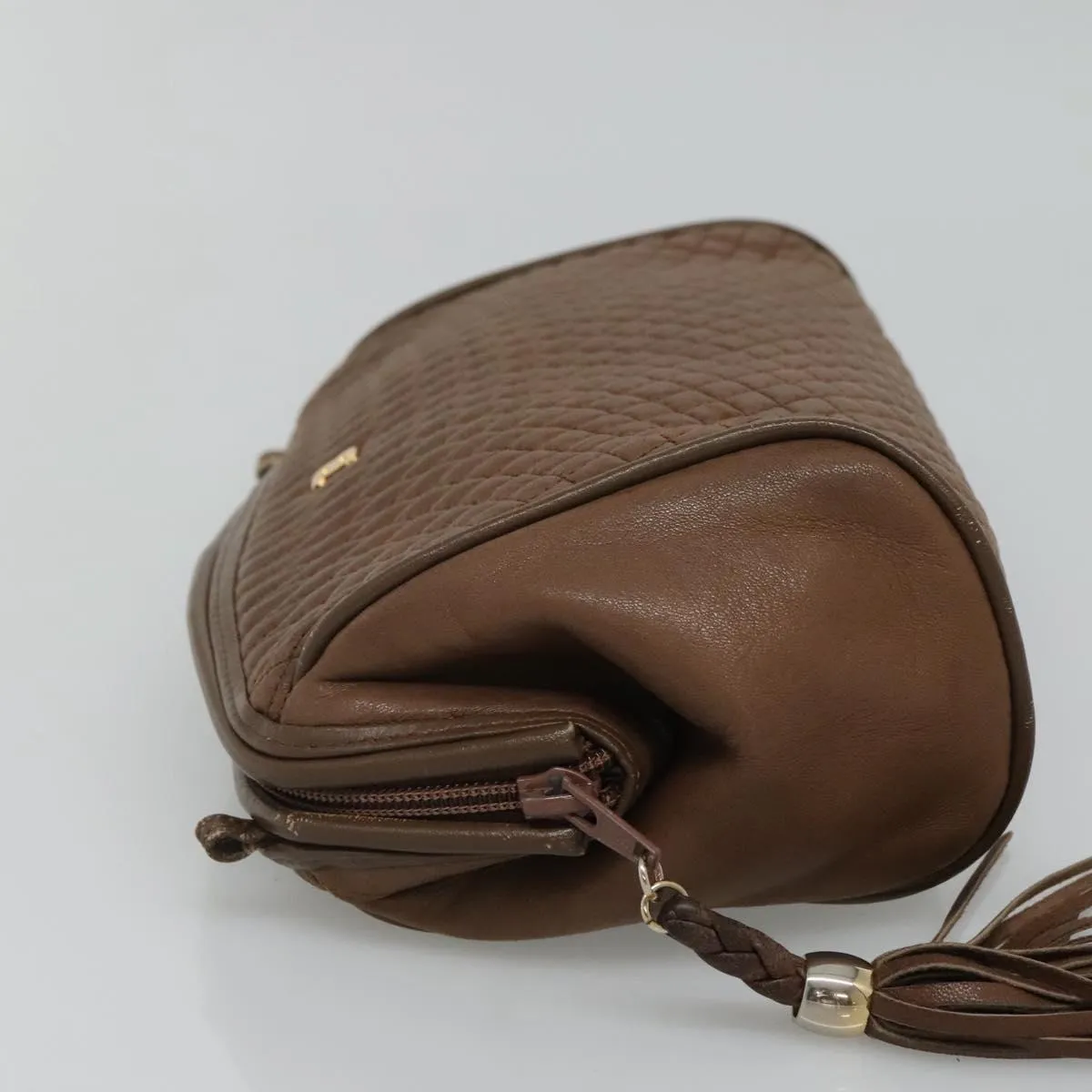 Bally Leather Clutch Bag (Pre-Owned)