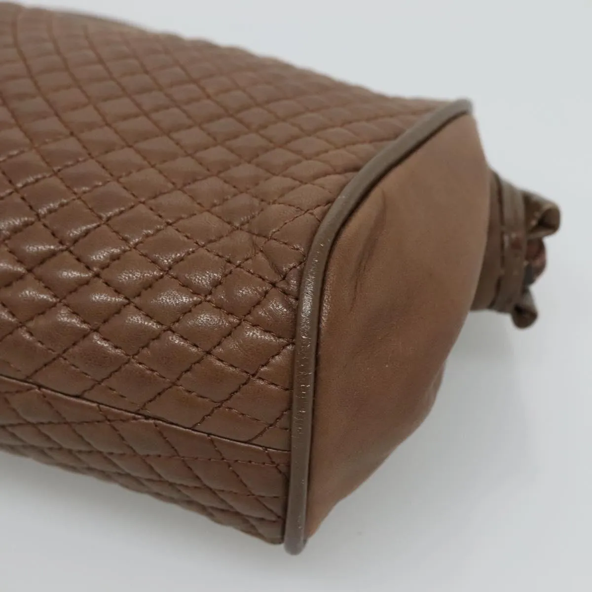 Bally Leather Clutch Bag (Pre-Owned)
