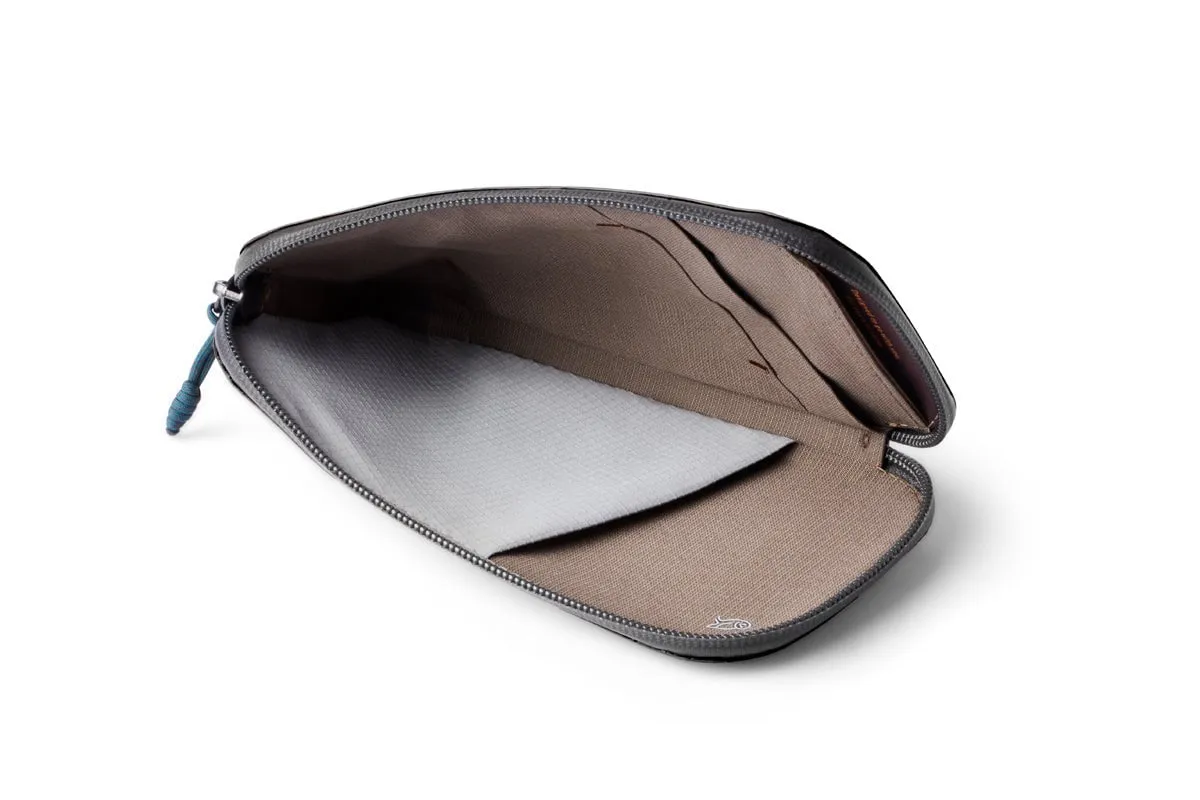 Bellroy Venture Phone Pocket Plus