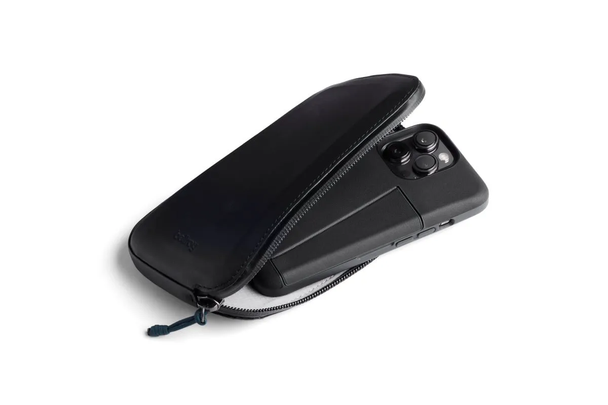 Bellroy Venture Phone Pocket Plus