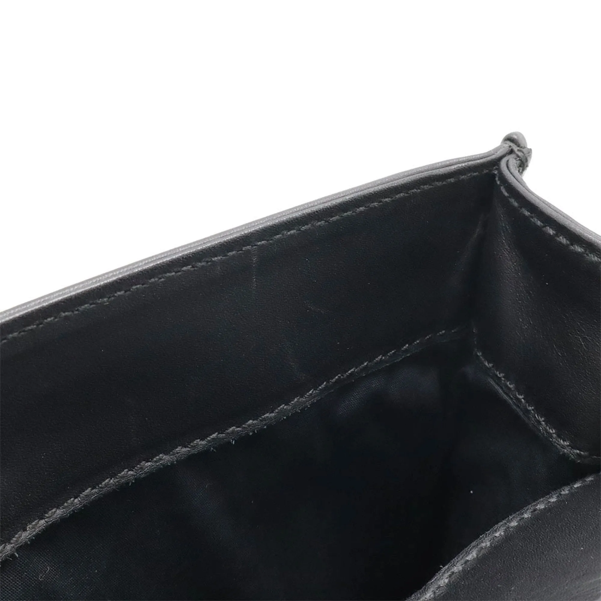 Bottega Veneta Leather Clutch Bag (Pre-Owned)