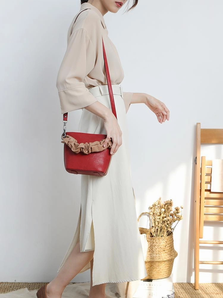 Brown Womens Leather Small Bucket Handbag Red Small Barrel Shoulder Purse for Ladies