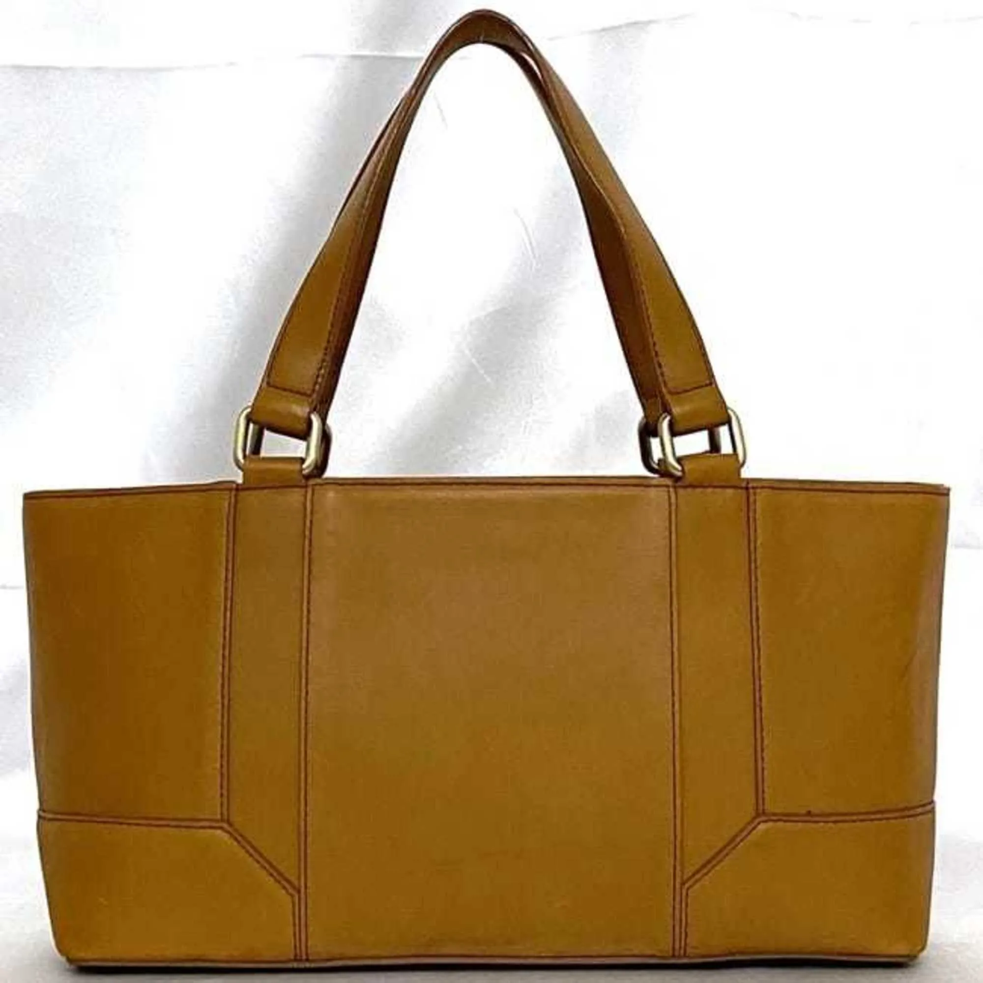 Burberry  Camel Leather Handbag (Pre-Owned)