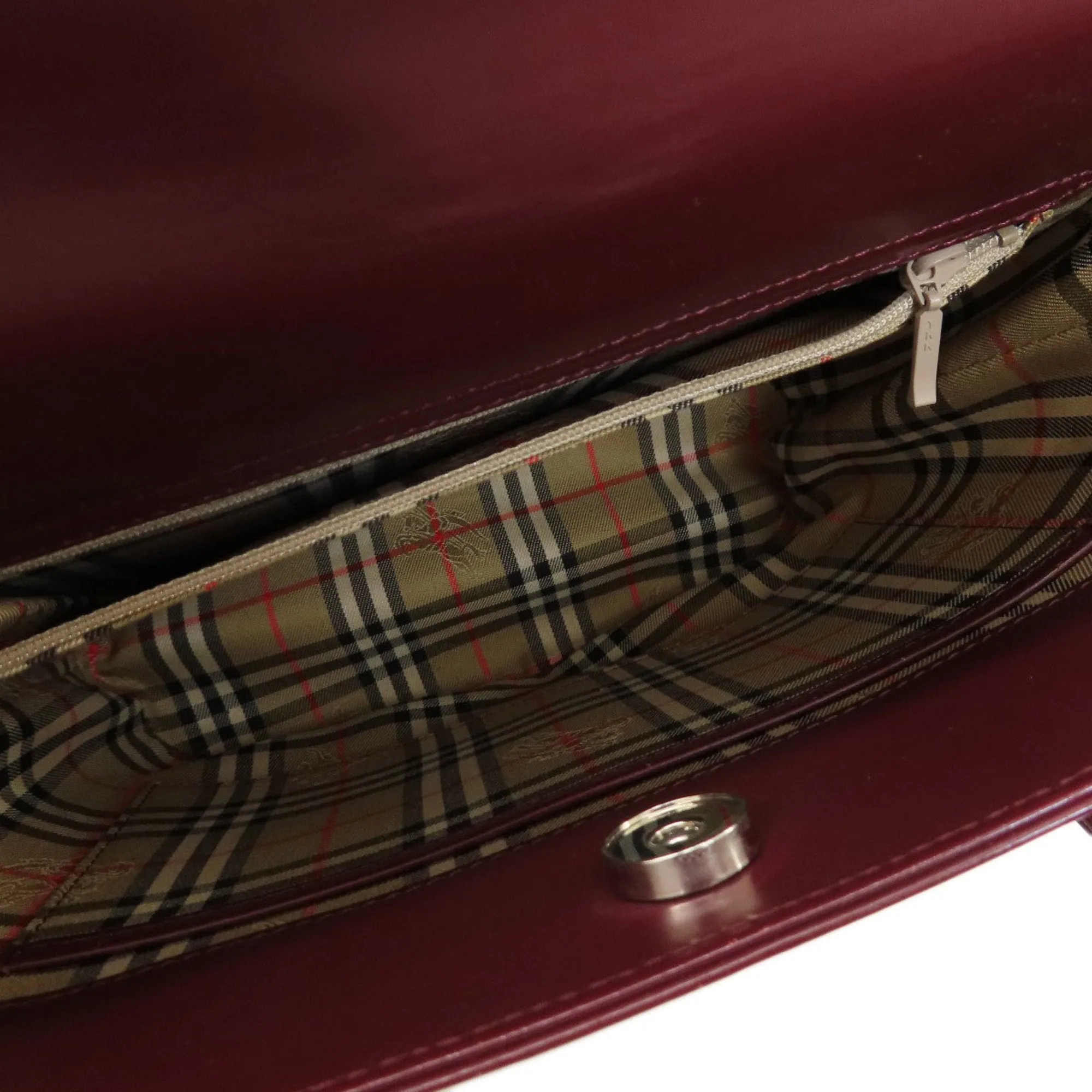 Burberry   Color Leather Handbag (Pre-Owned)