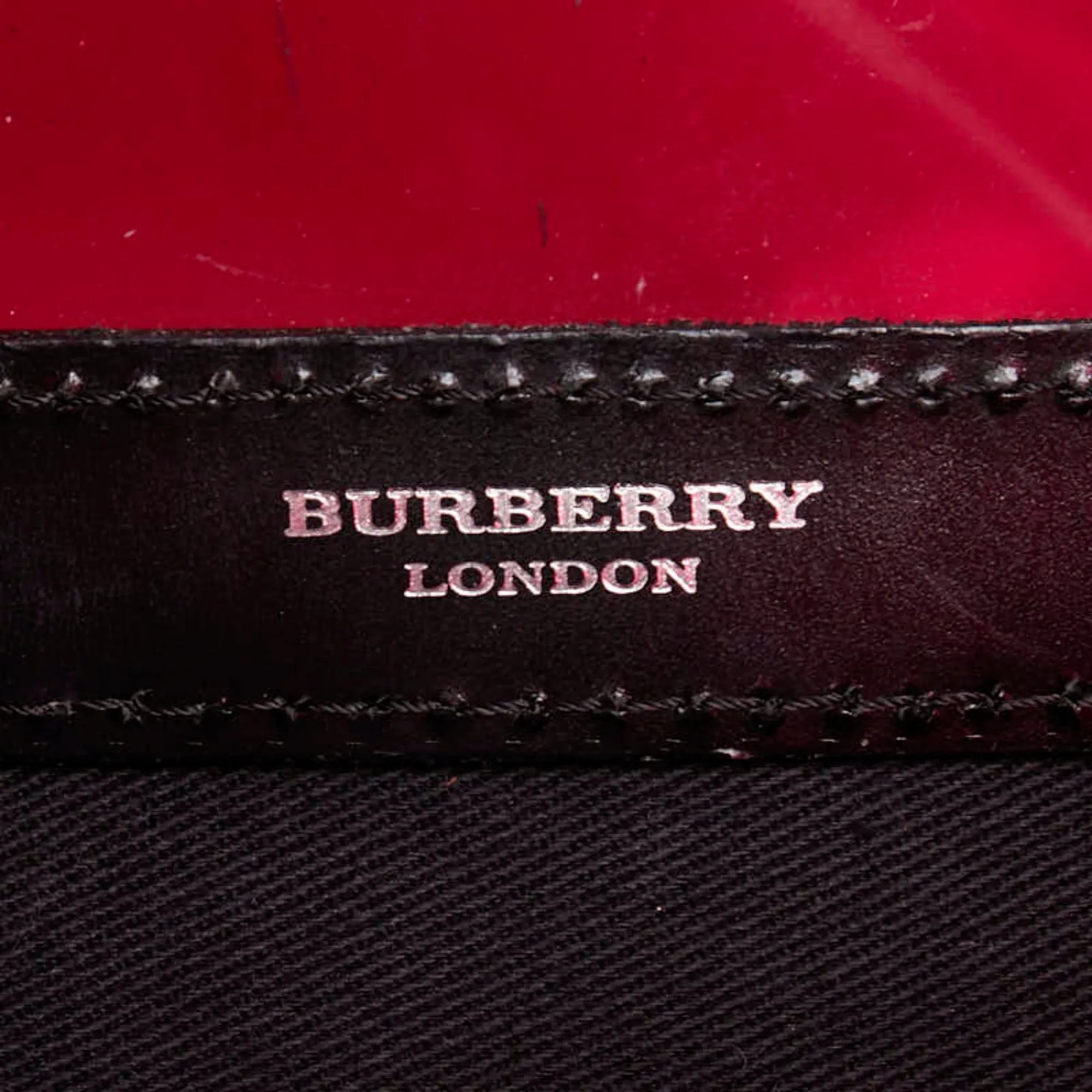Burberry    Color Pvc Vinyl Handbag (Pre-Owned)