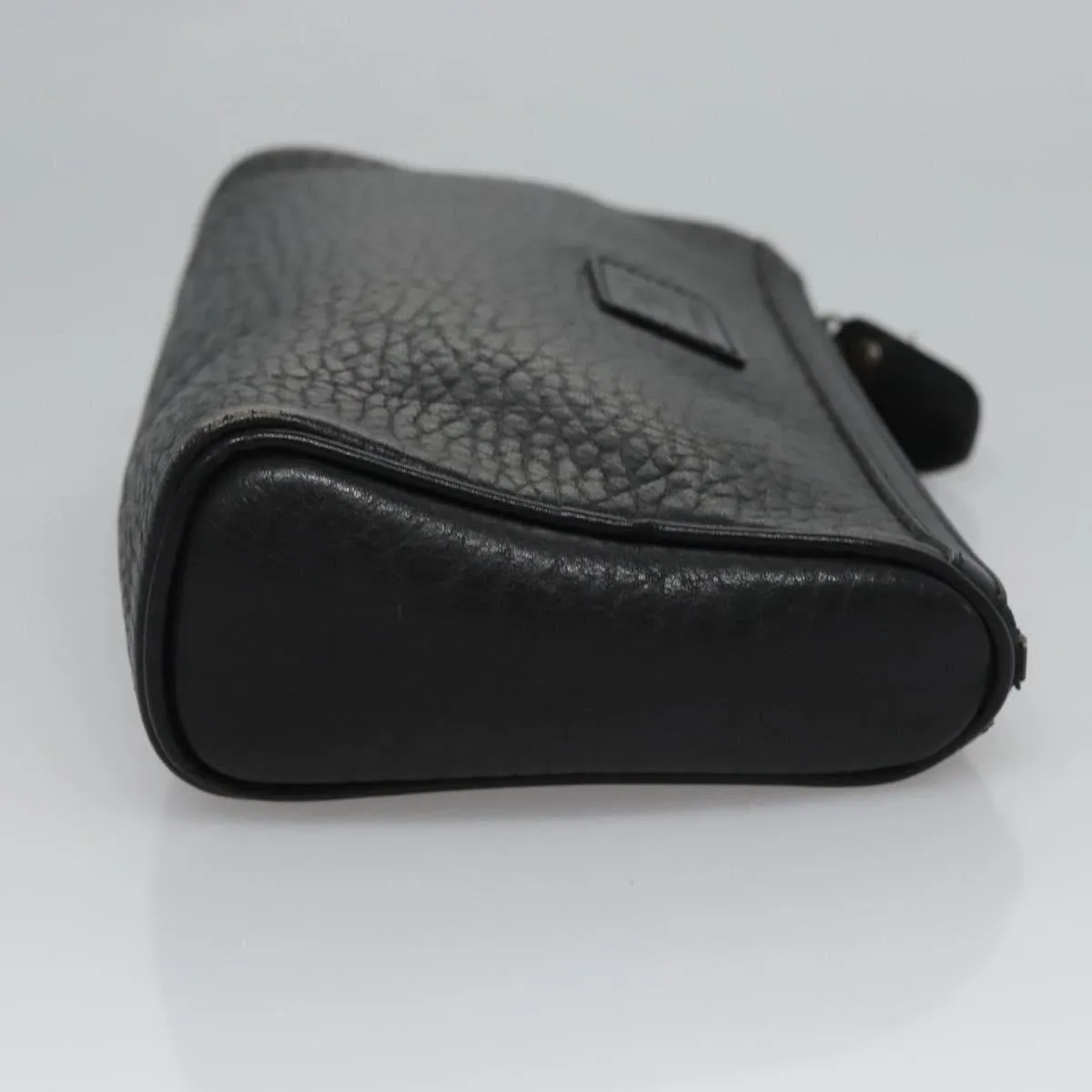 Burberry Leather Clutch Bag (Pre-Owned)