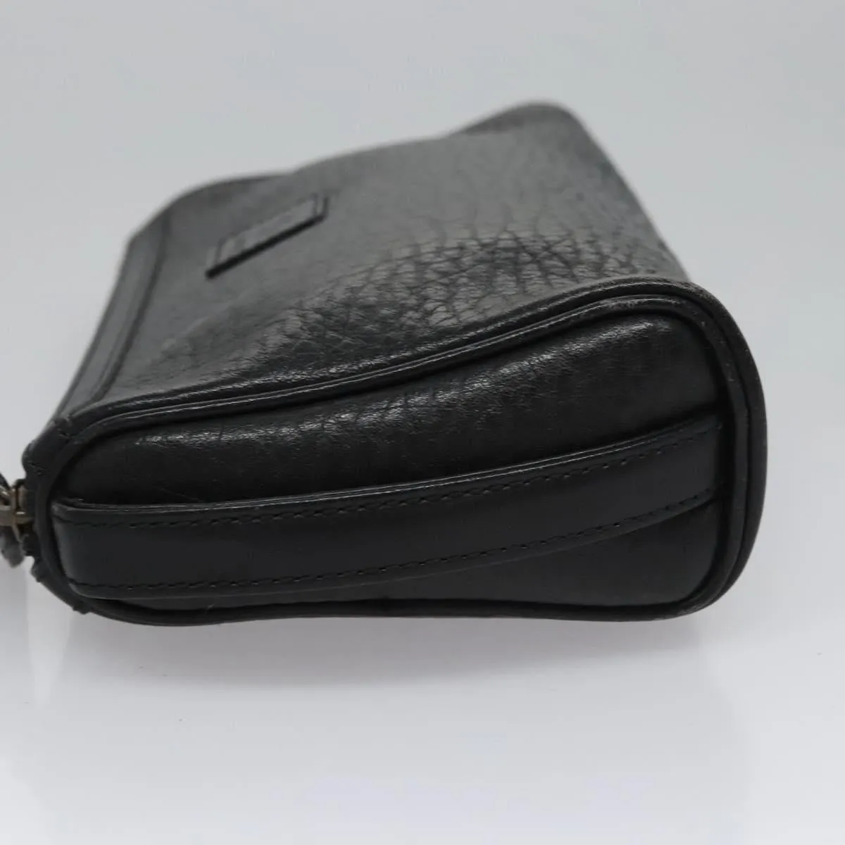 Burberry Leather Clutch Bag (Pre-Owned)