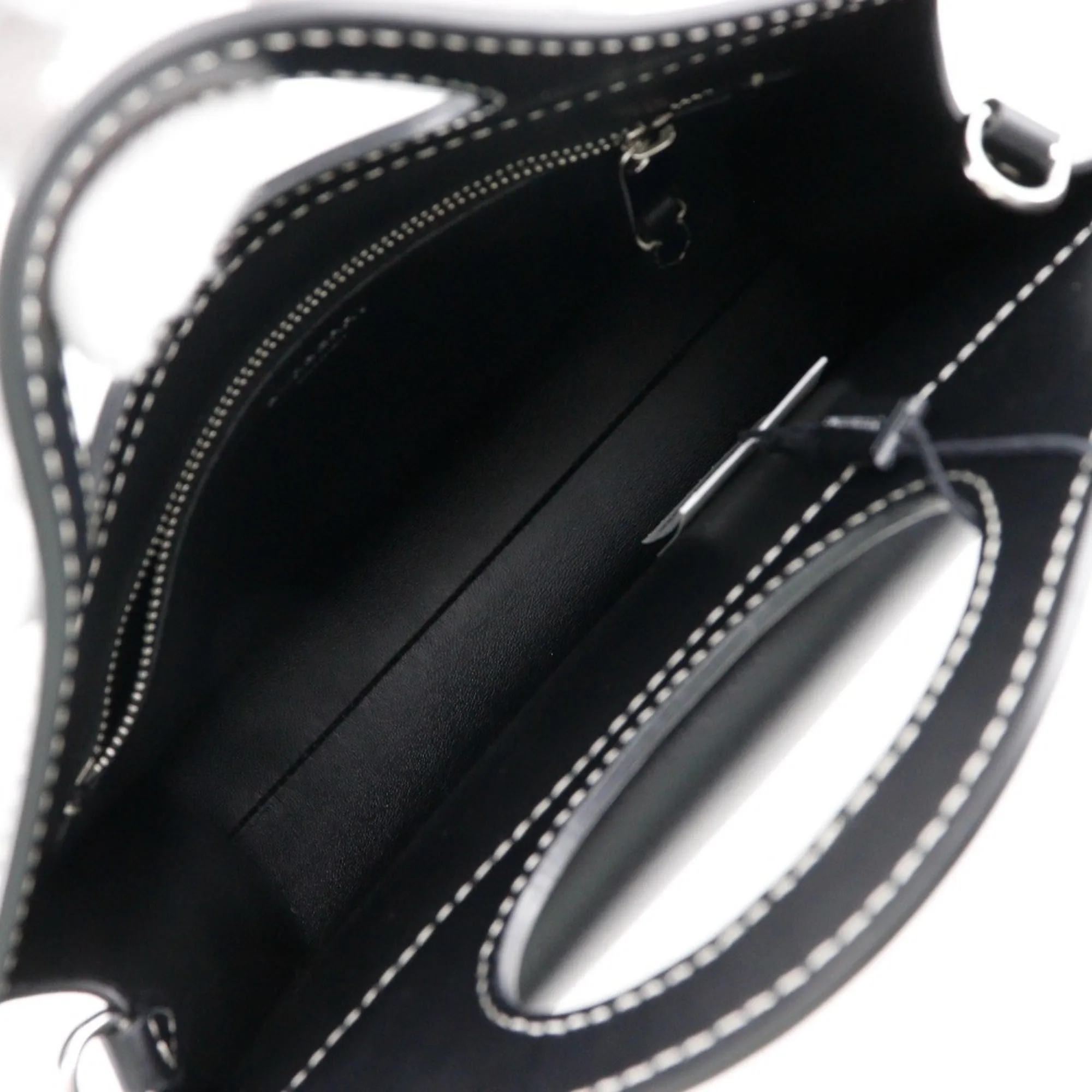 Burberry  Leather Handbag (Pre-Owned)