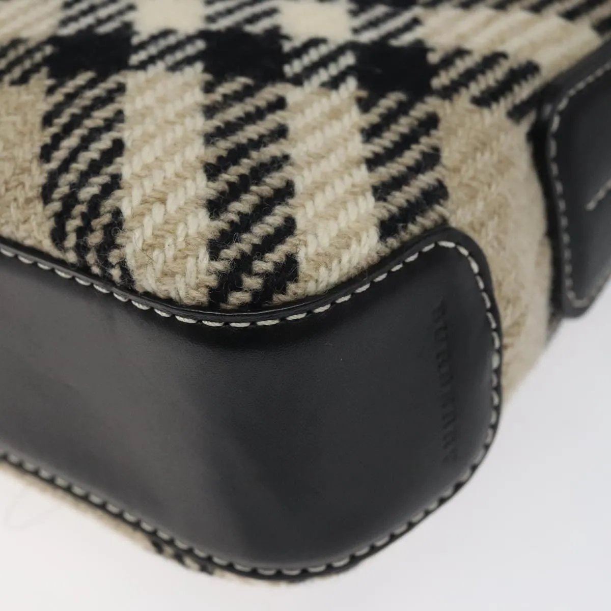 Burberry Nova Check Wool Handbag (Pre-Owned)