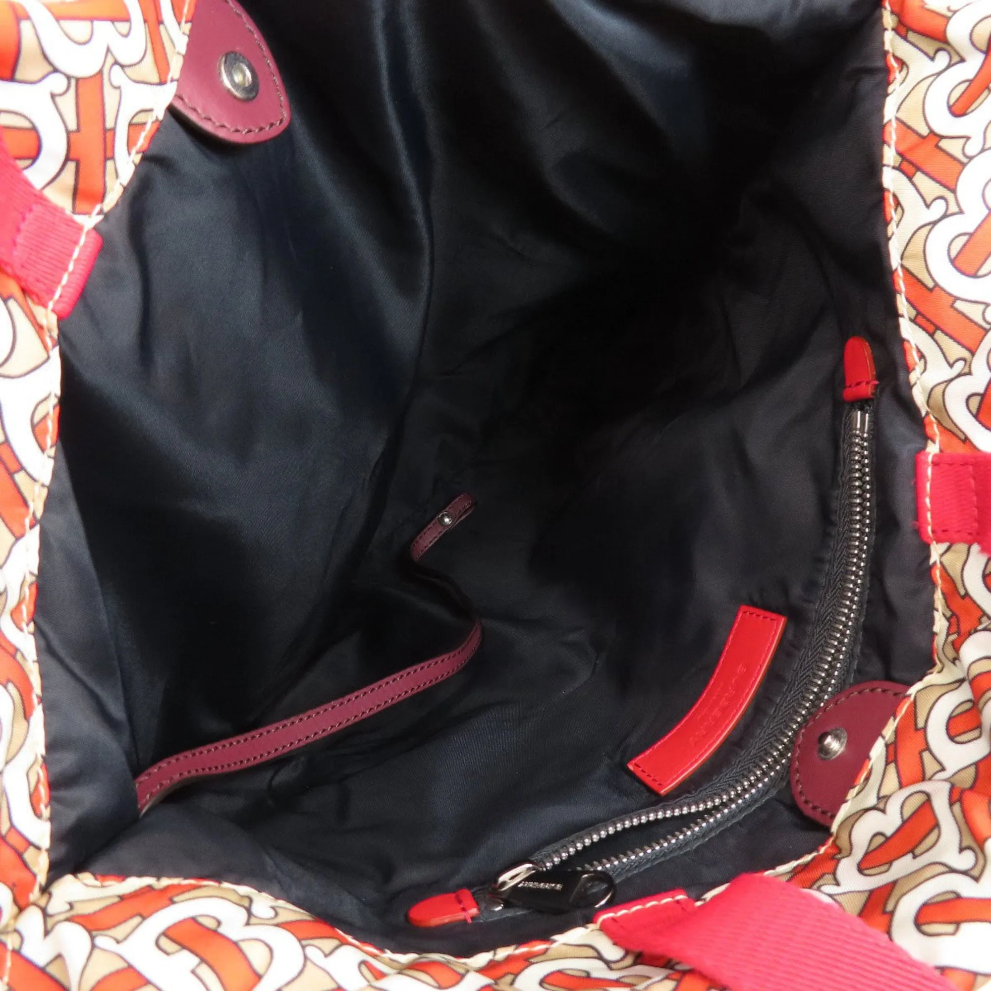 Burberry  Nylon Backpack (Pre-Owned)