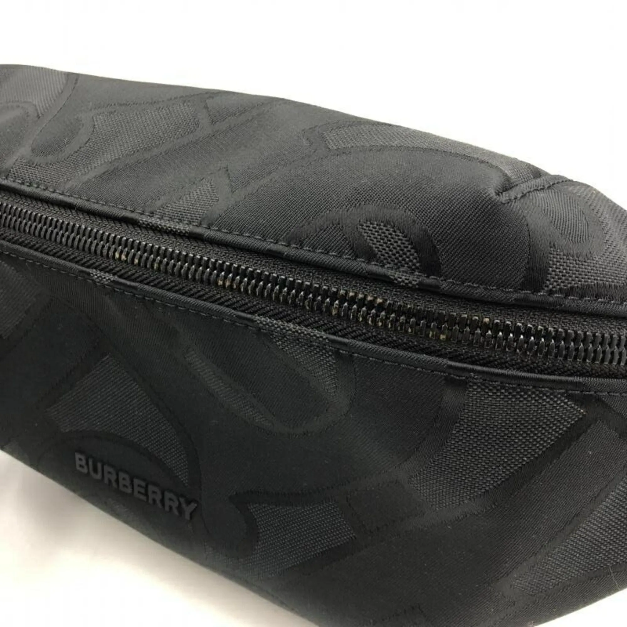 Burberry Sonny Canvas Clutch Bag (Pre-Owned)