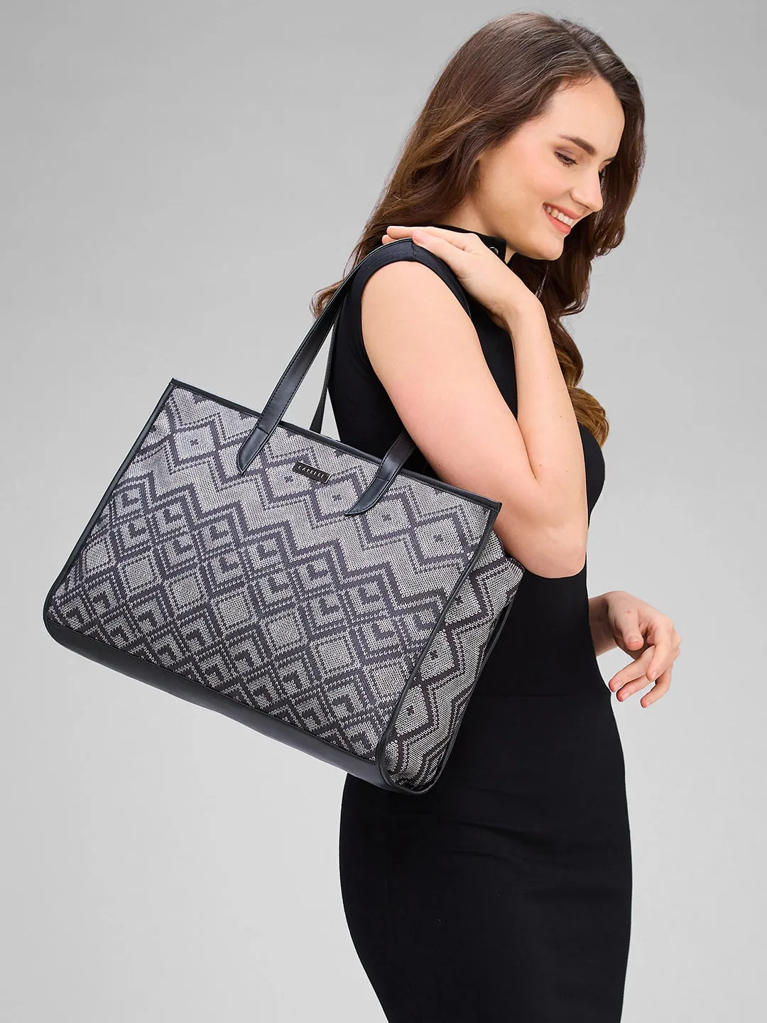Caprese Daisy Large Grey Tote Bag