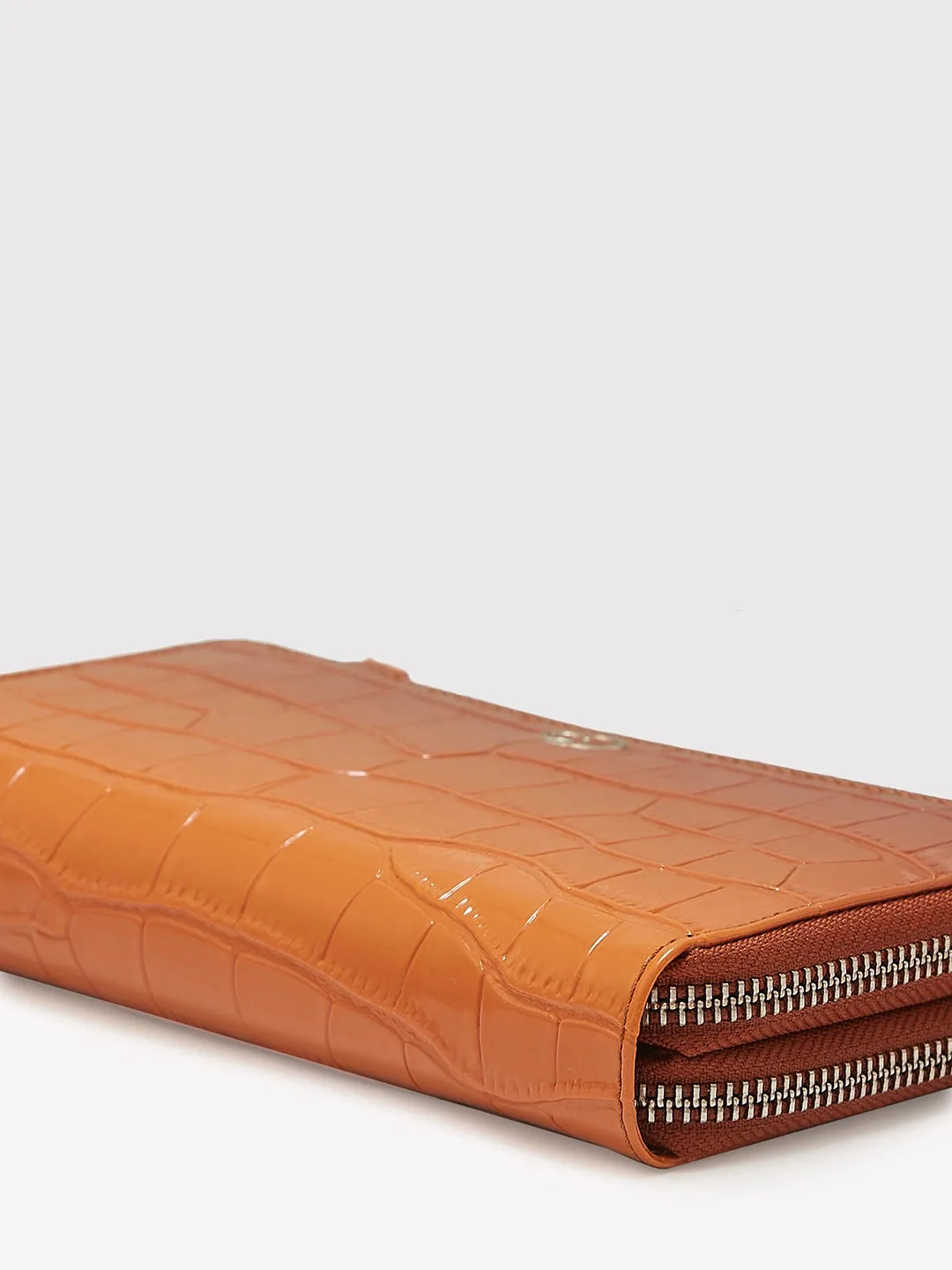 Caprese Eva Sling Large Tan Zip Around Wallet