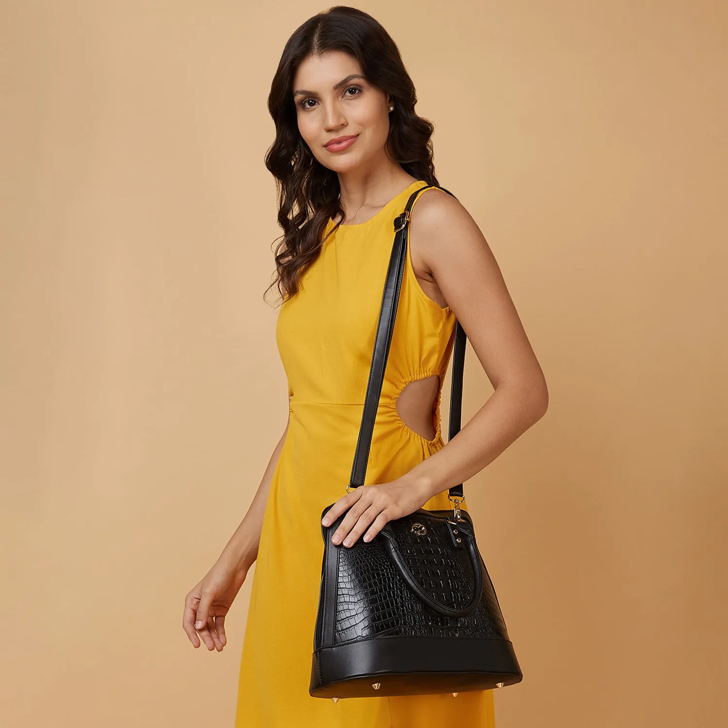 Caprese Felix Medium Black Hobo Bag