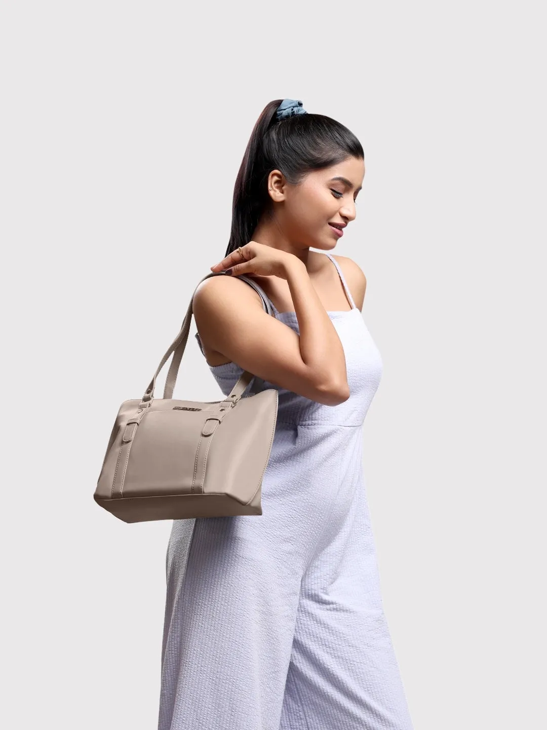 Caprese London Medium Grey Tote Bag