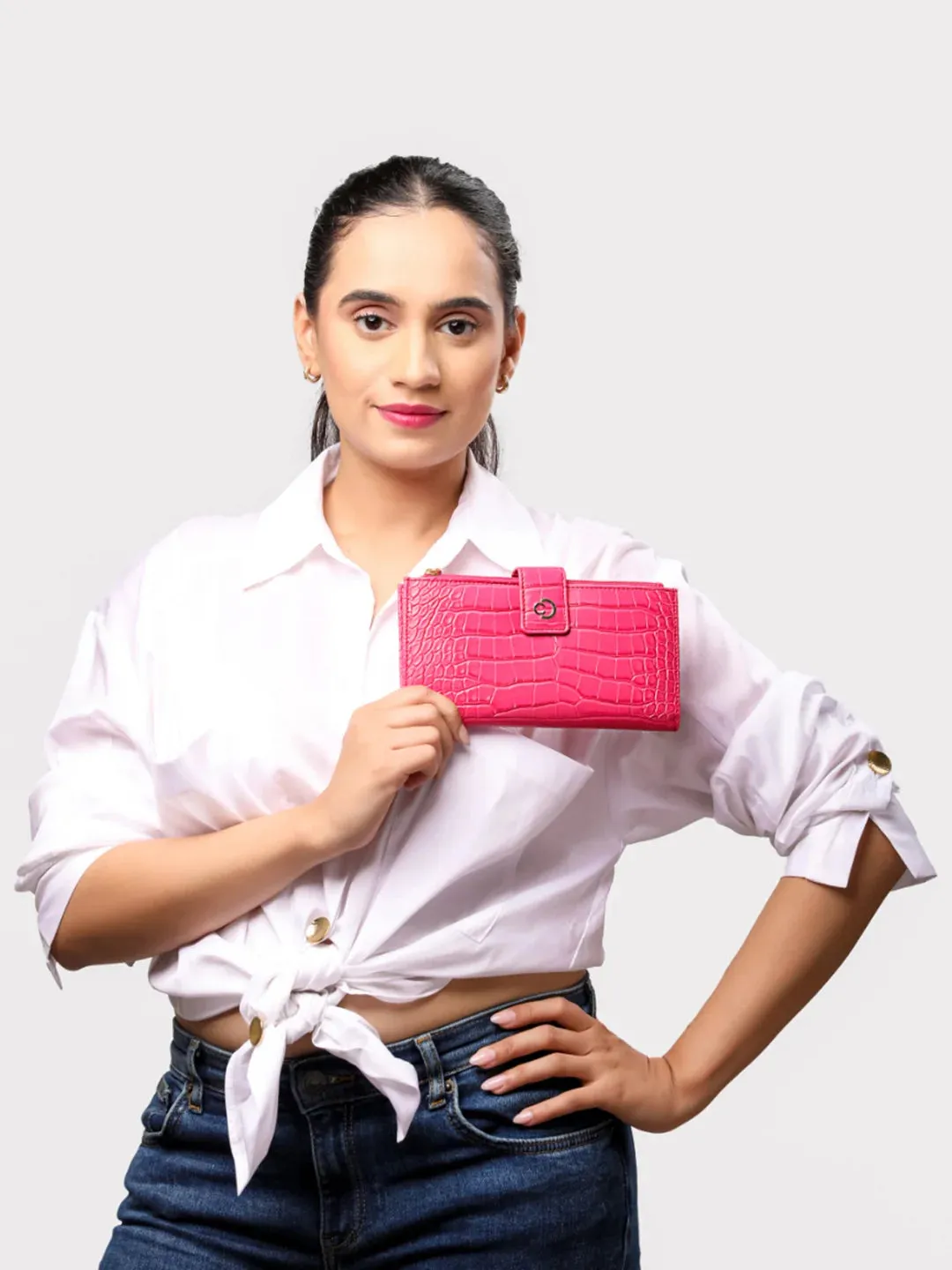 Caprese Luna Medium Fuchsia Bifold Wallet
