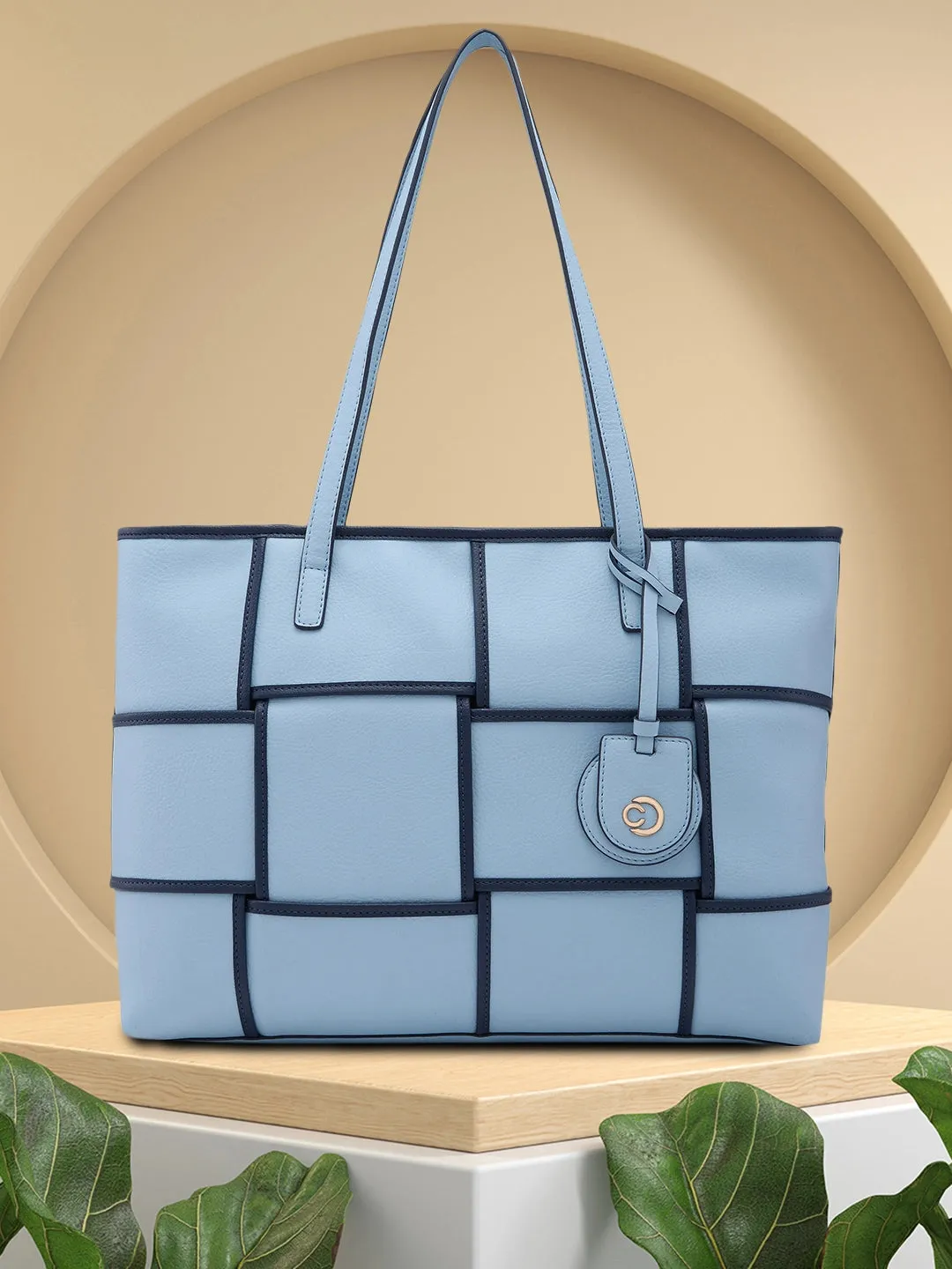 Caprese Modica Medium Powder Tote Bag