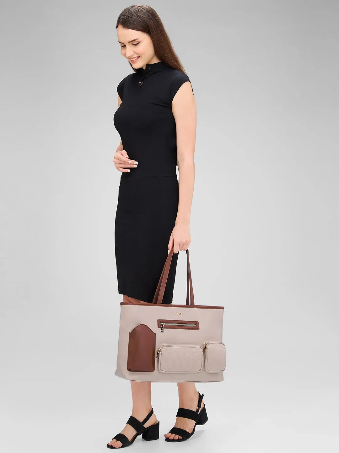 Caprese Roberta Large Beige Tote Bag