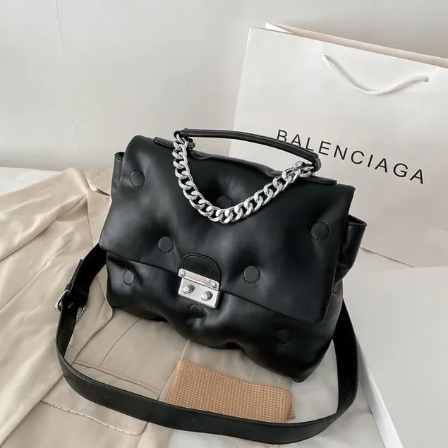 Carmona Women's Handbag