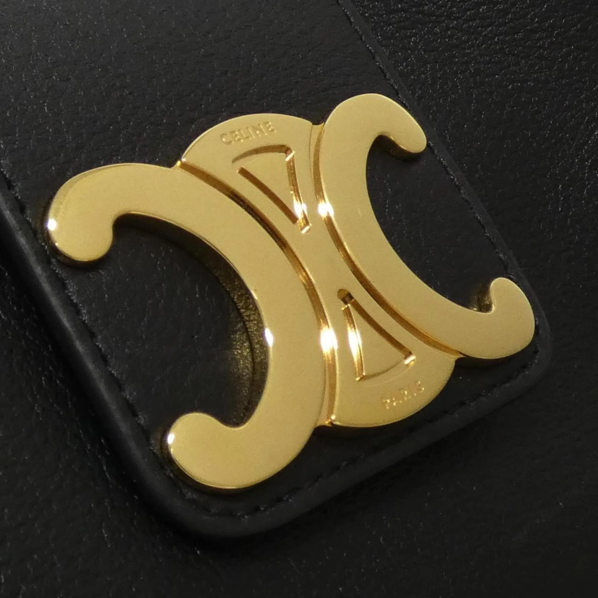 Celine Leather Handbag (Pre-Owned)