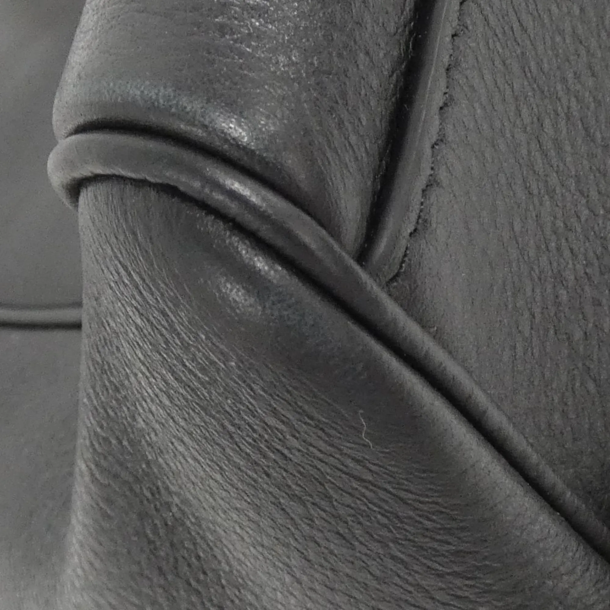 Celine Leather Handbag (Pre-Owned)