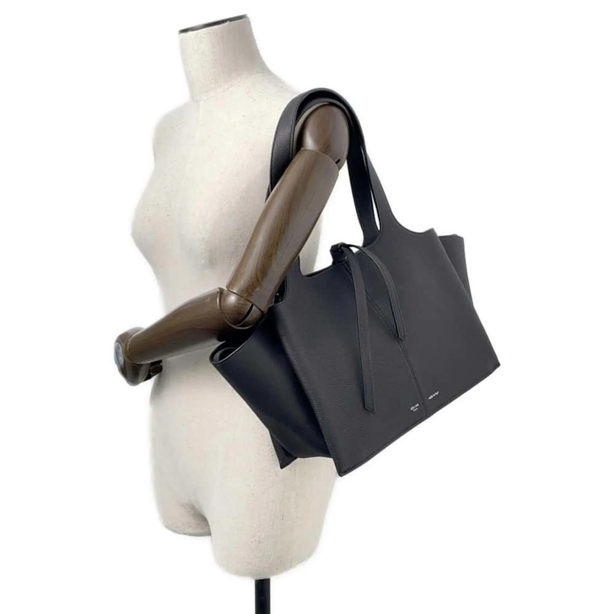 Celine Leather Tote Bag (Pre-Owned)