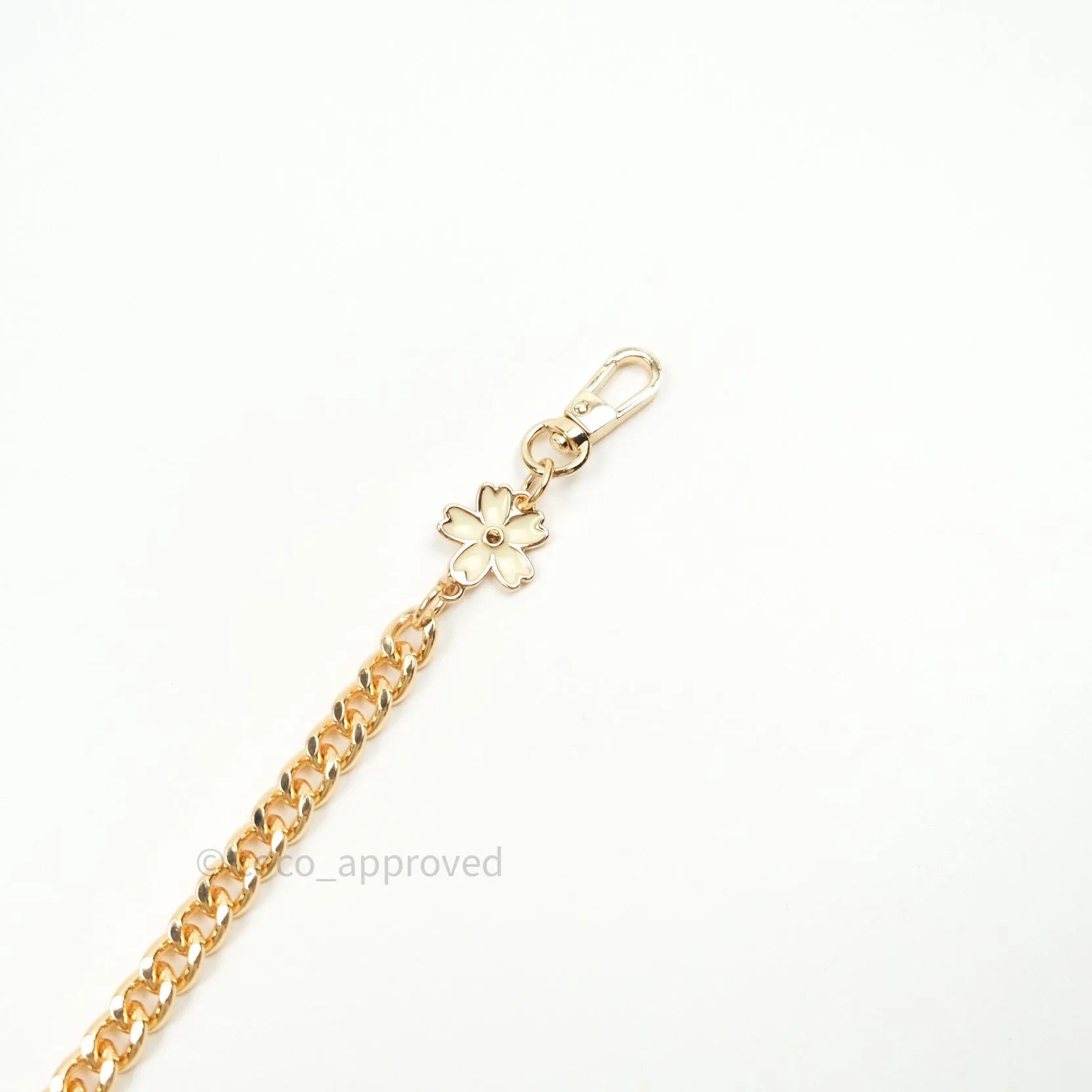 Chain with Sakura
