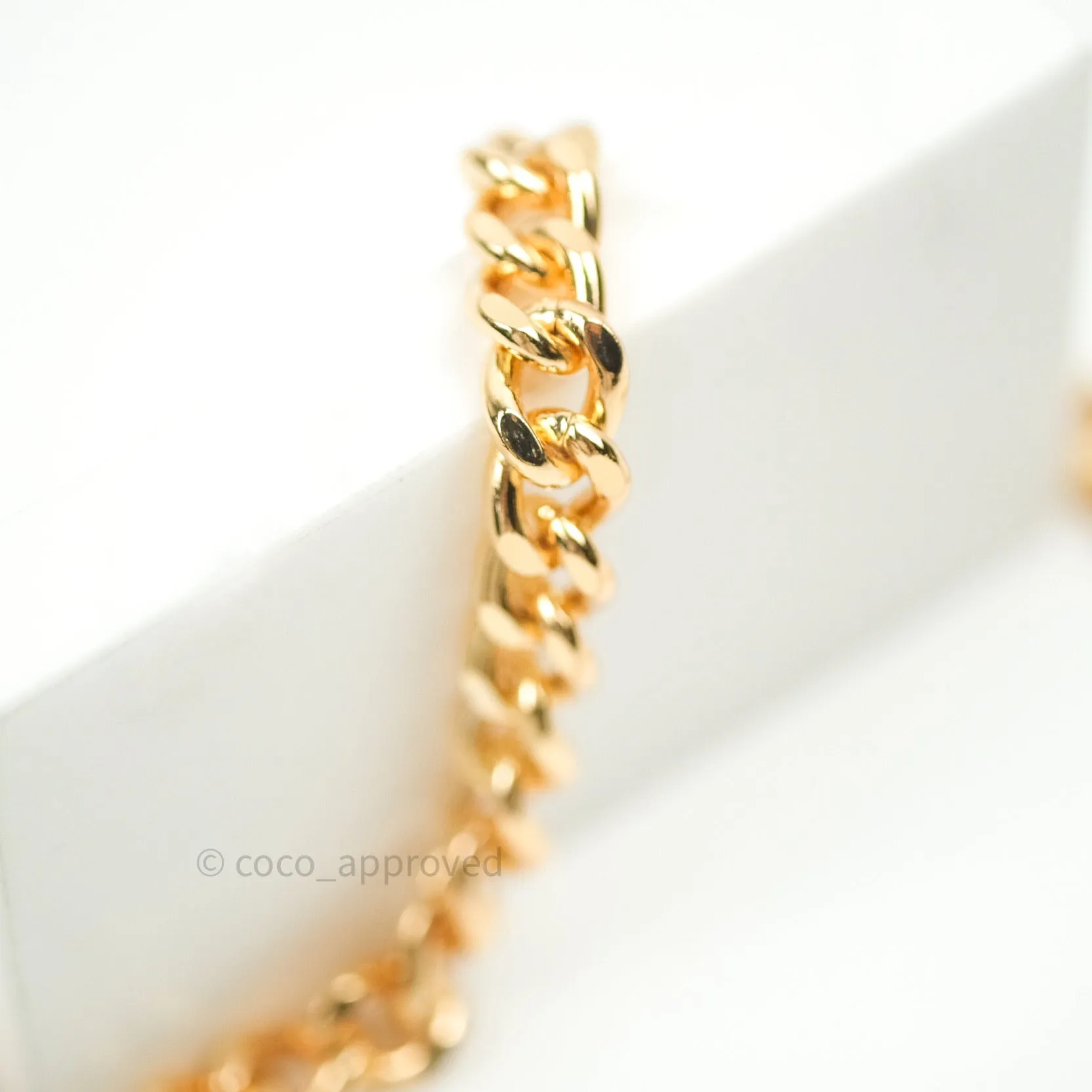 Chain with Sakura