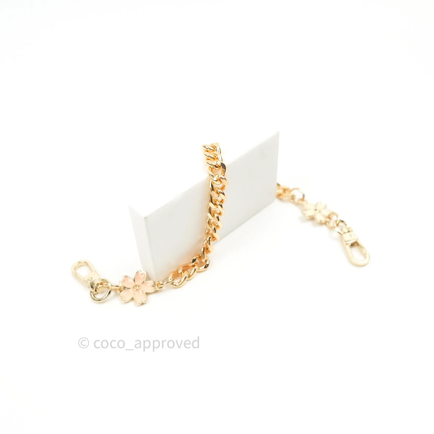 Chain with Sakura