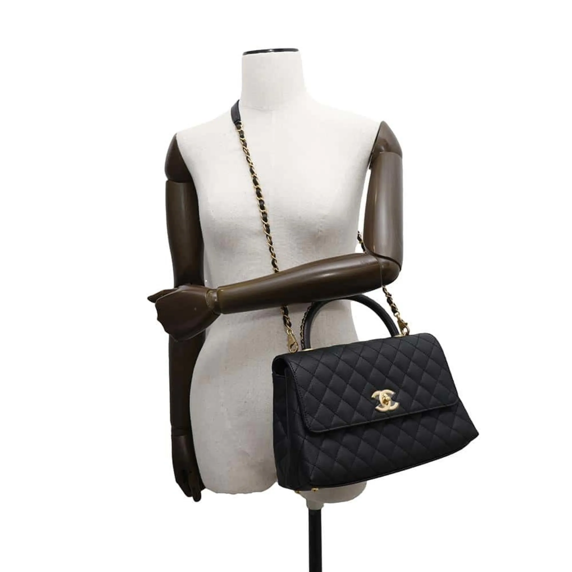 Chanel Grained Calfskin Handbag (Pre-Owned)