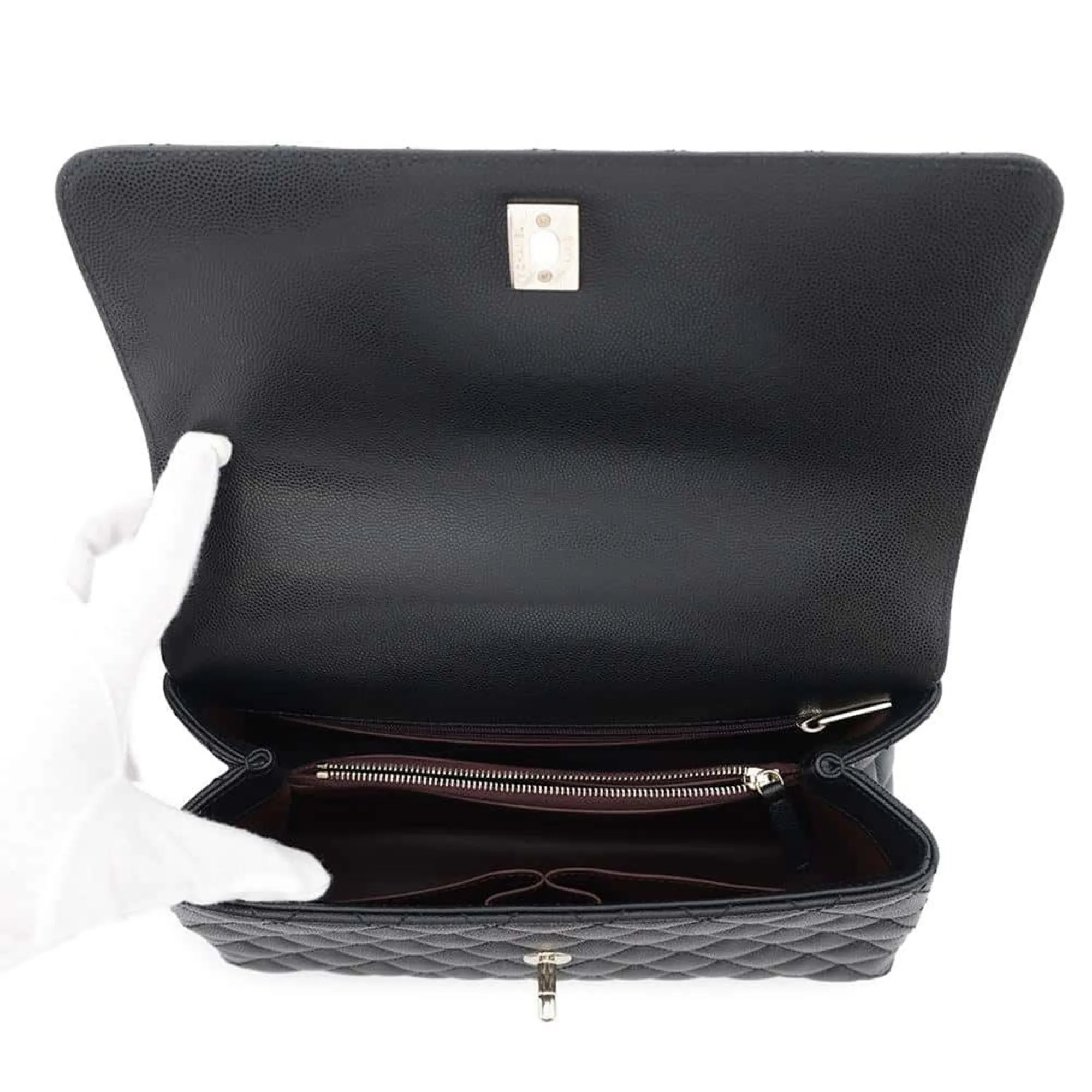 Chanel Grained Calfskin Handbag (Pre-Owned)