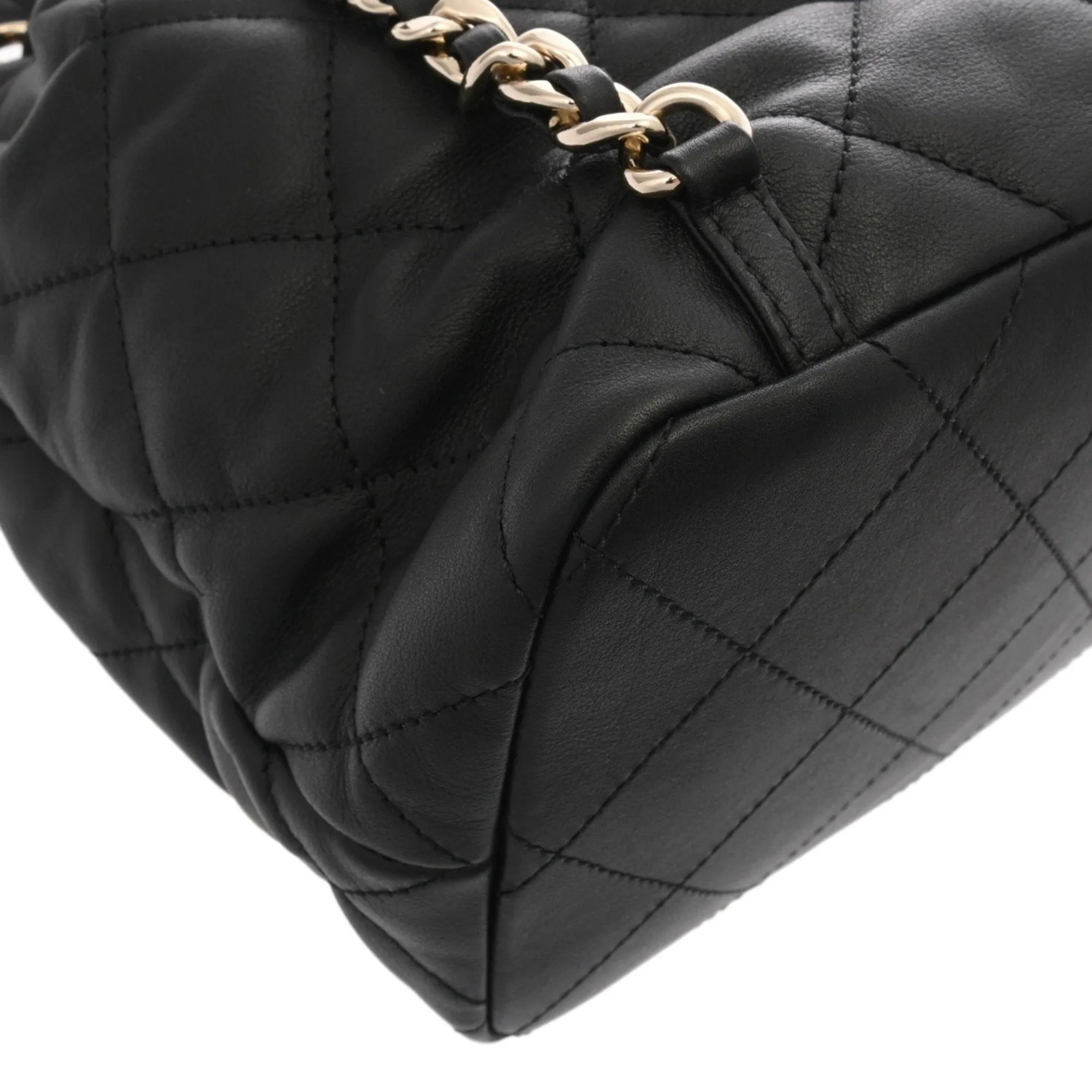 Chanel Leather Backpack (Pre-Owned)
