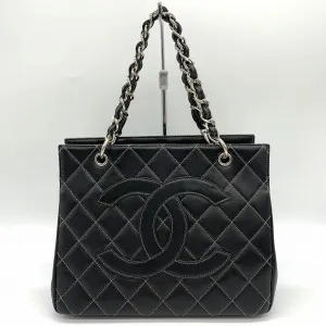 Chanel Leather Handbag (Pre-Owned)