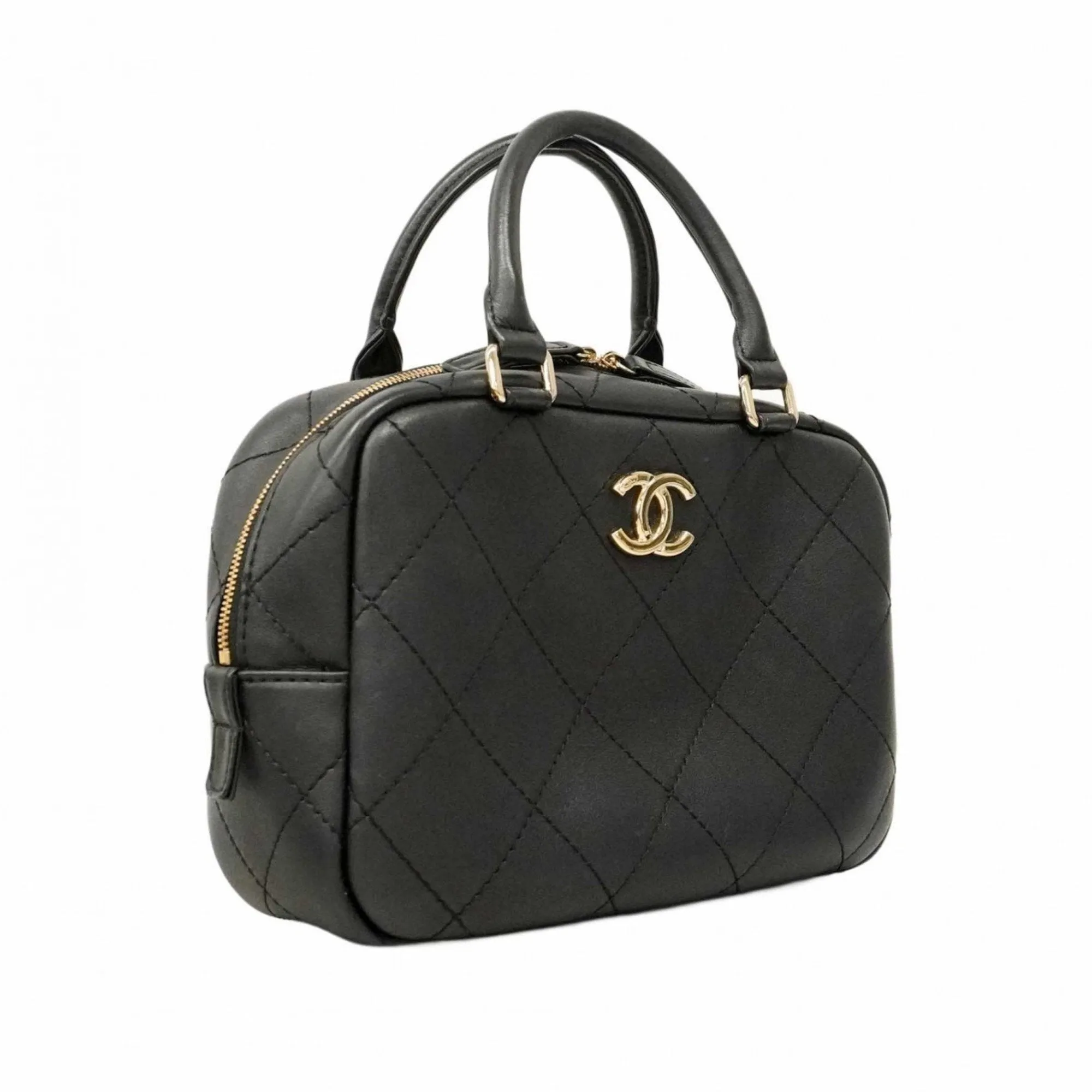 Chanel Leather Handbag (Pre-Owned)