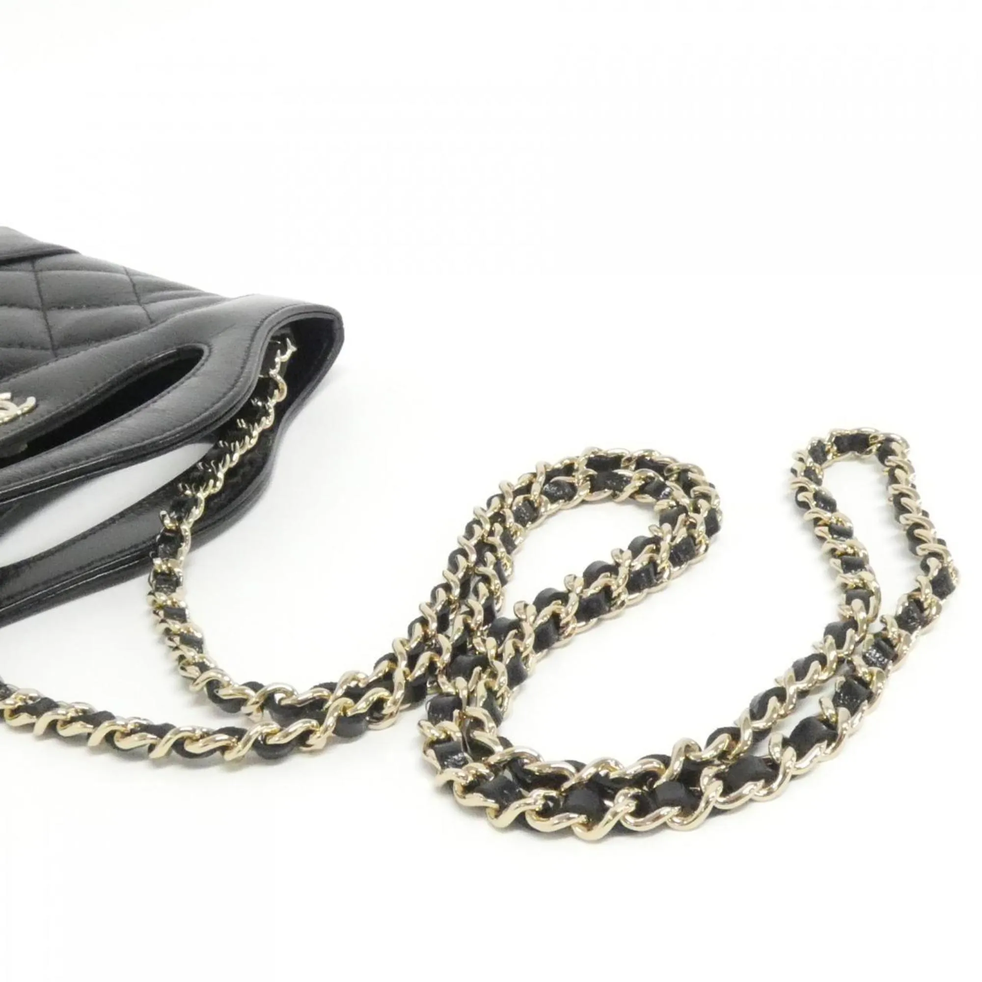 Chanel Leather Handbag (Pre-Owned)
