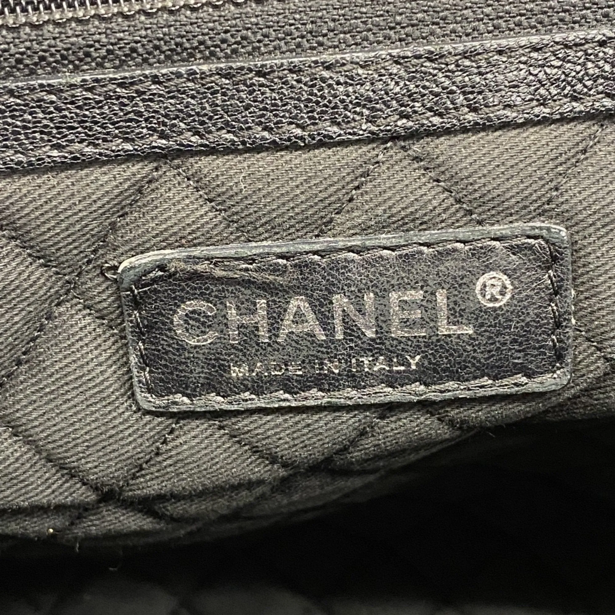 Chanel Leather Tote Bag (Pre-Owned)