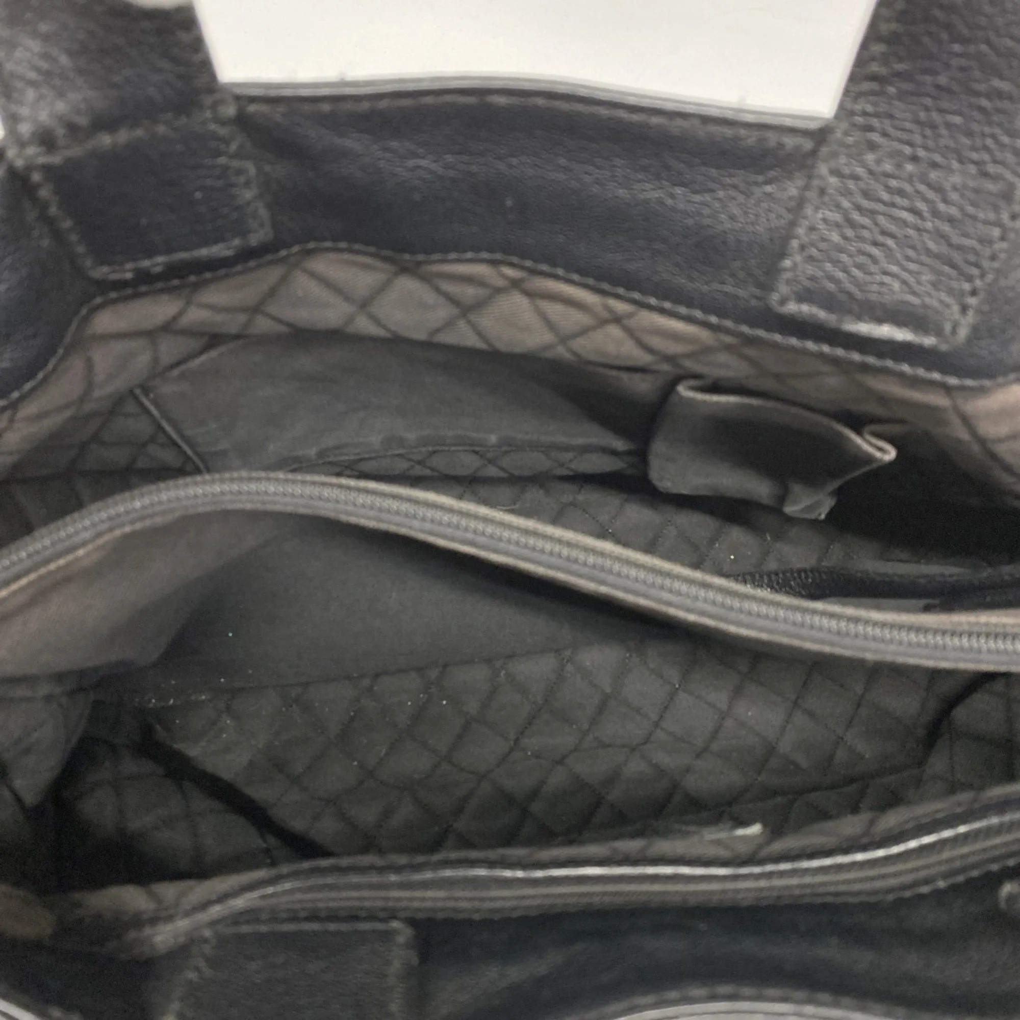 Chanel Leather Tote Bag (Pre-Owned)