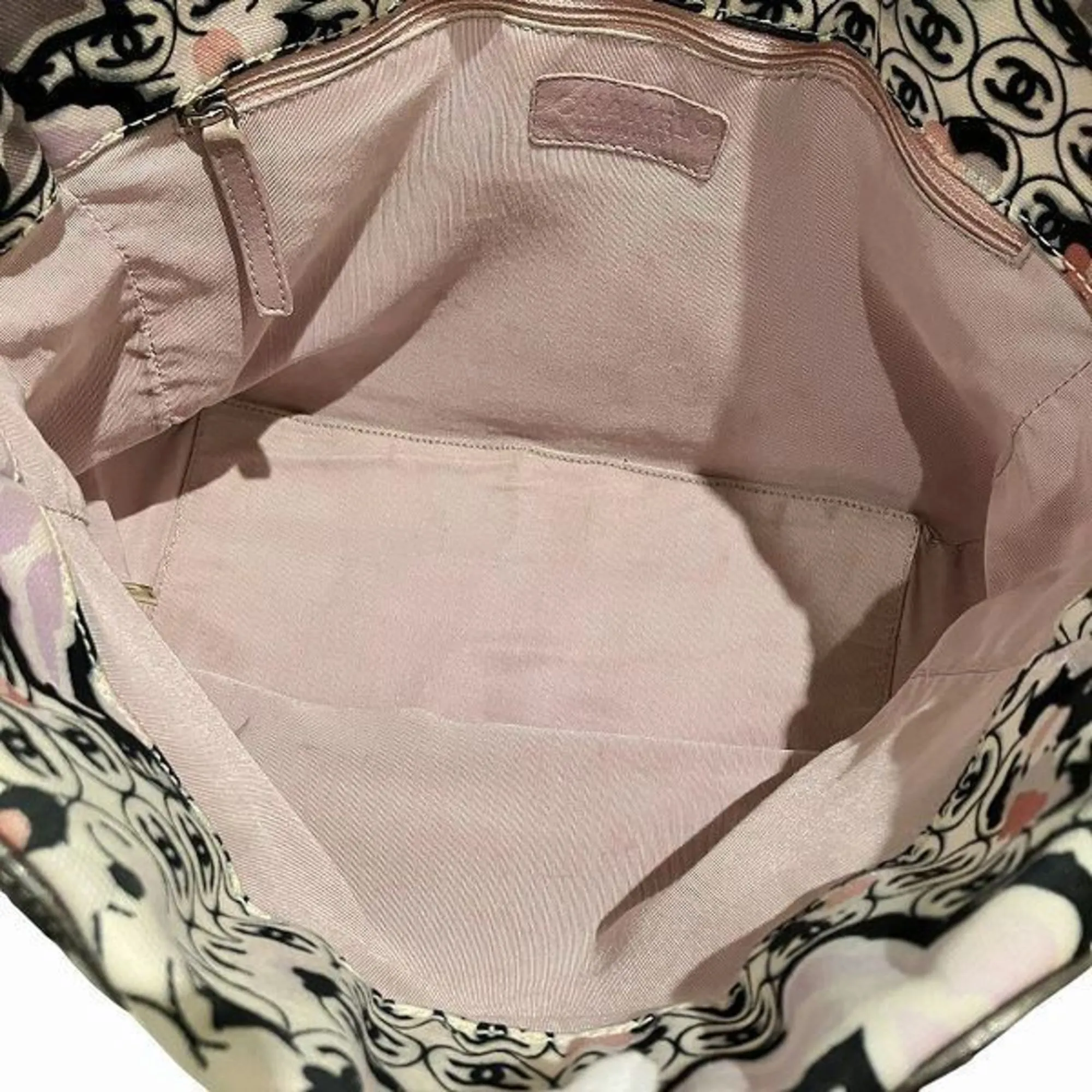 Chanel pink Canvas Leather Handbag Tote Bag (Pre-Owned)