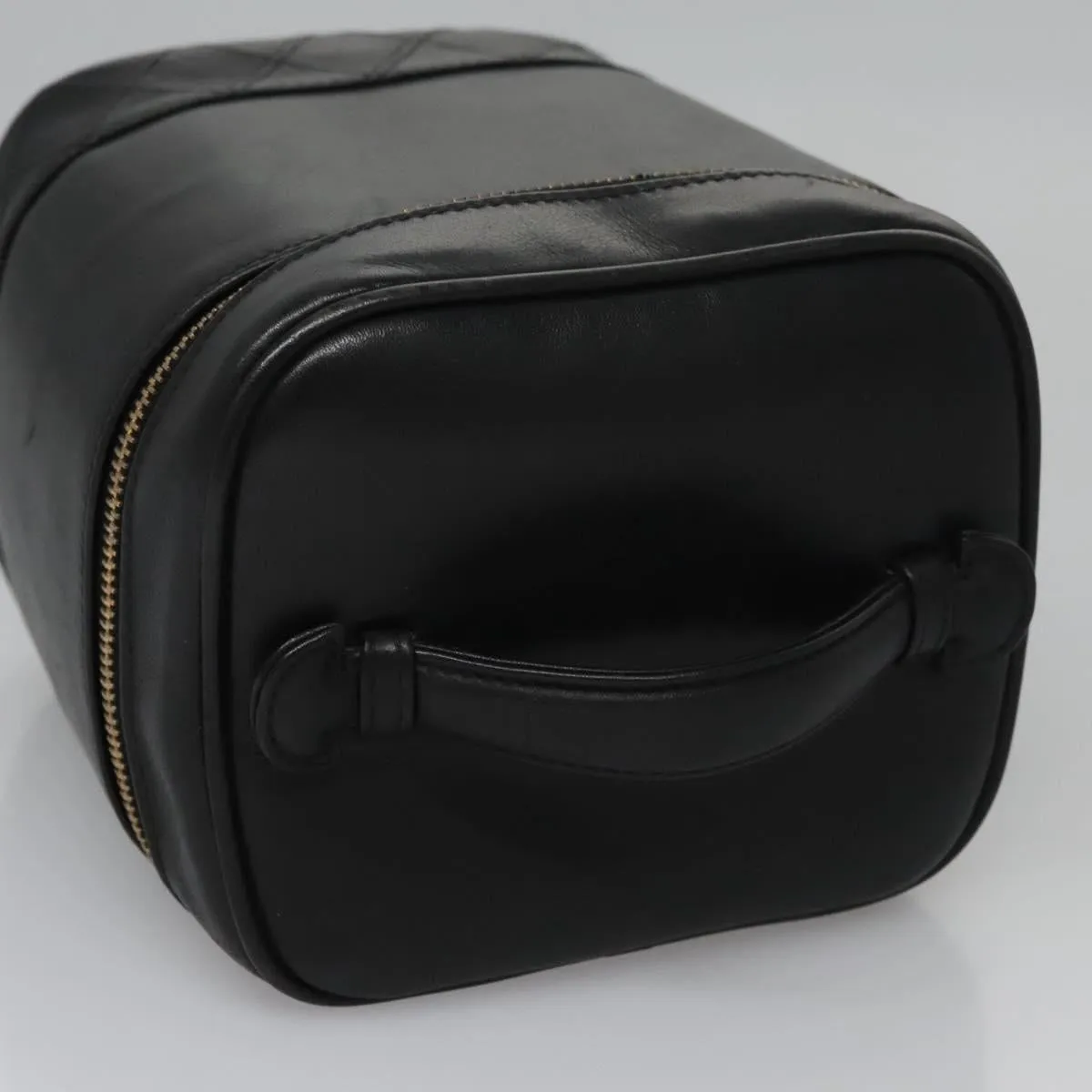 Chanel Vanity Leather Clutch Bag (Pre-Owned)