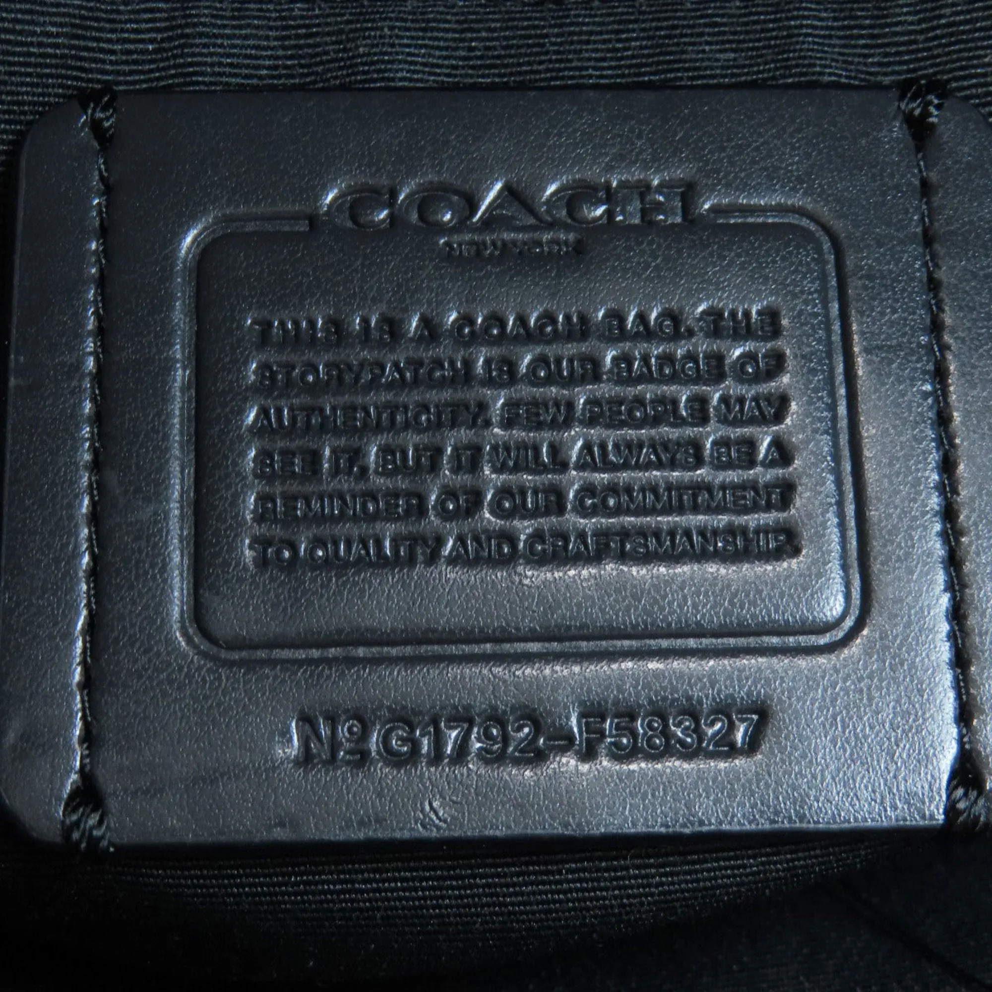 Coach  Canvas Tote Bag (Pre-Owned)