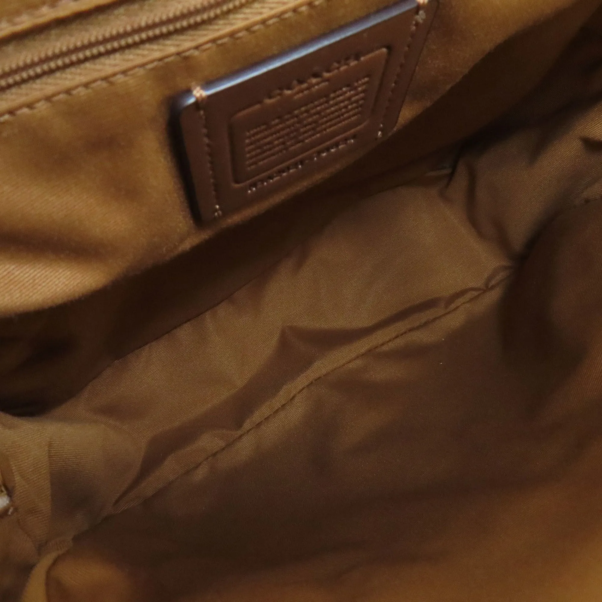 Coach  Leather Backpack (Pre-Owned)