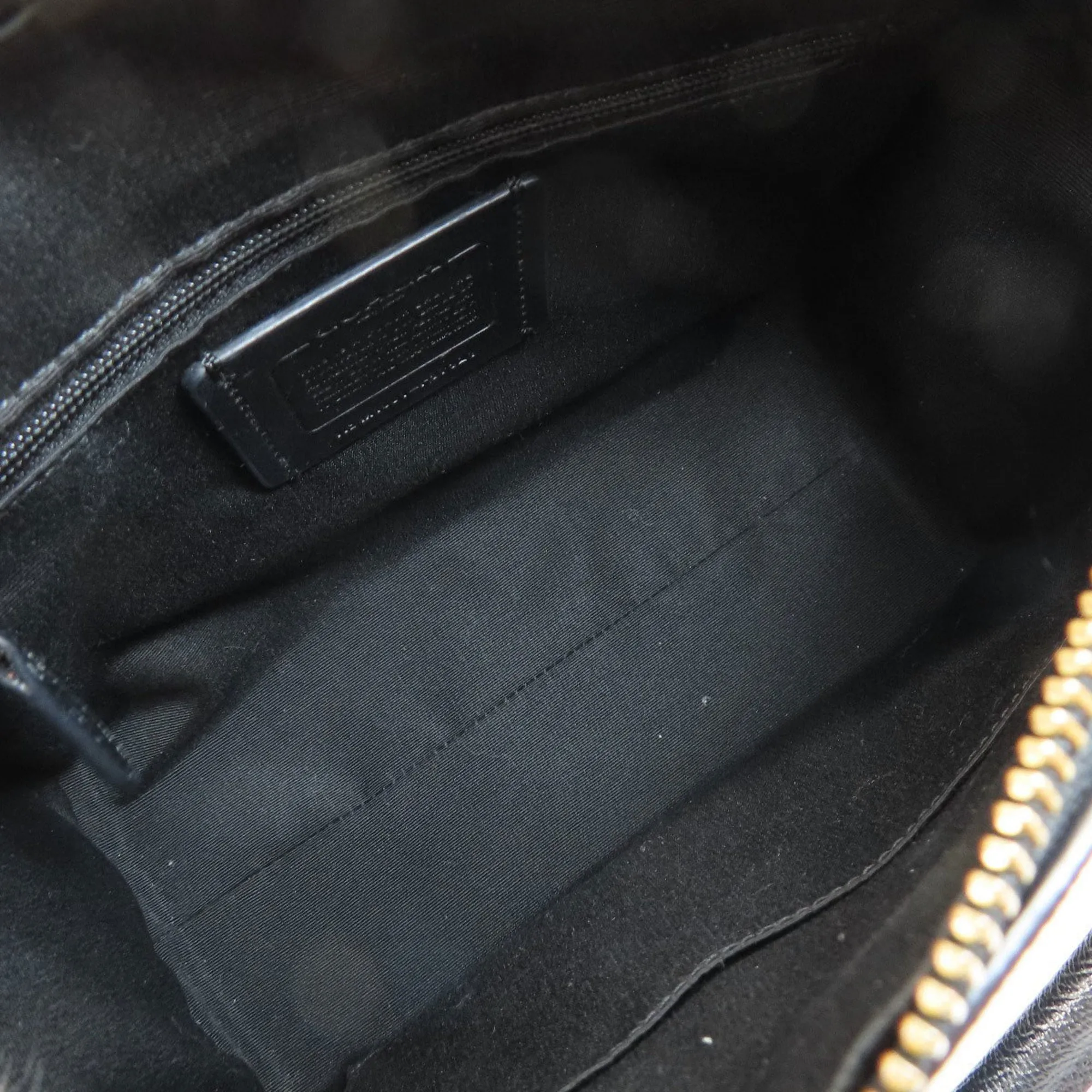 Coach  Leather Handbag (Pre-Owned)