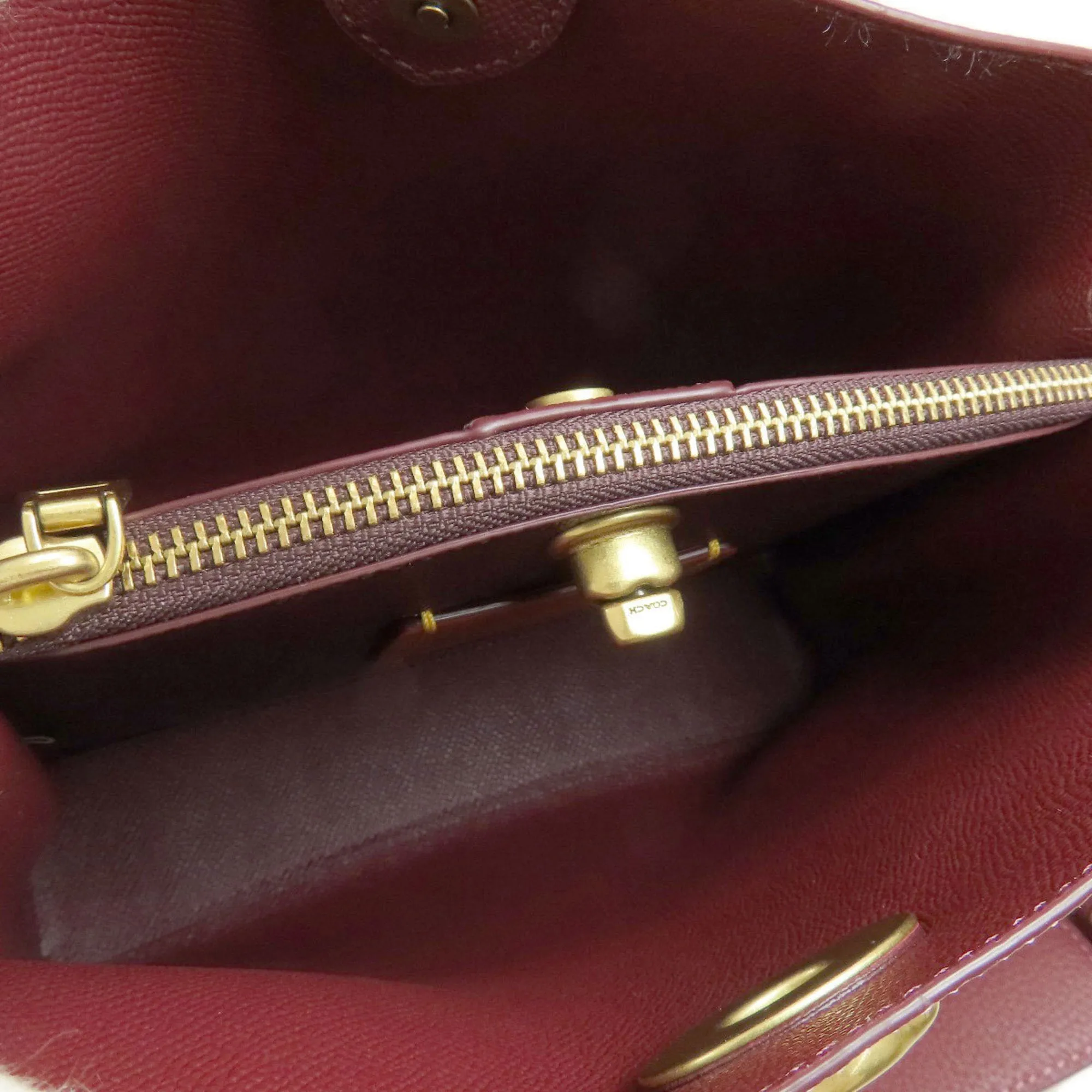 Coach  Leather Handbag (Pre-Owned)