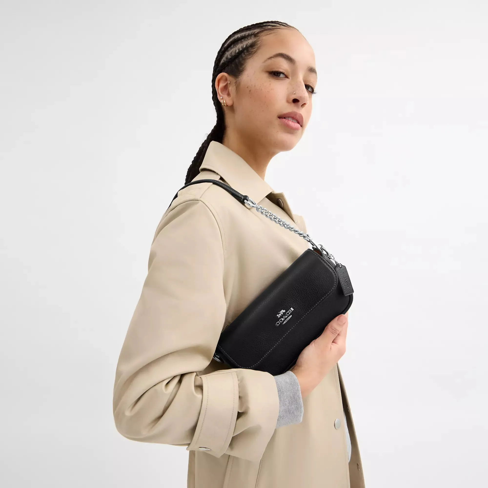 Coach Outlet Hailey Flap Bag