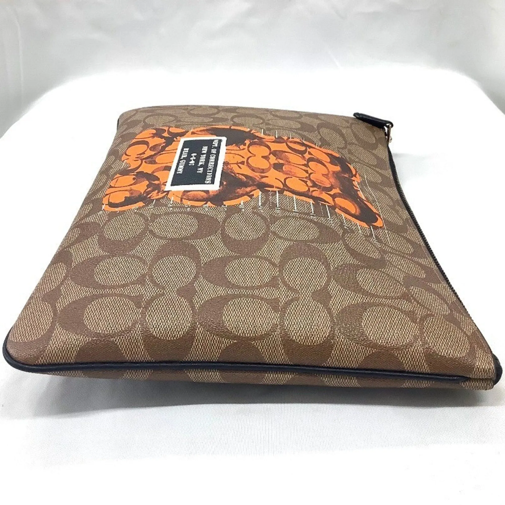 Coach Signature Pvc Clutch Bag (Pre-Owned)