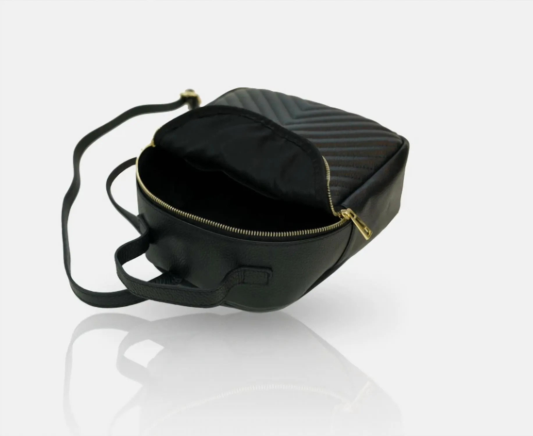 Crete Backpack Bag In Black