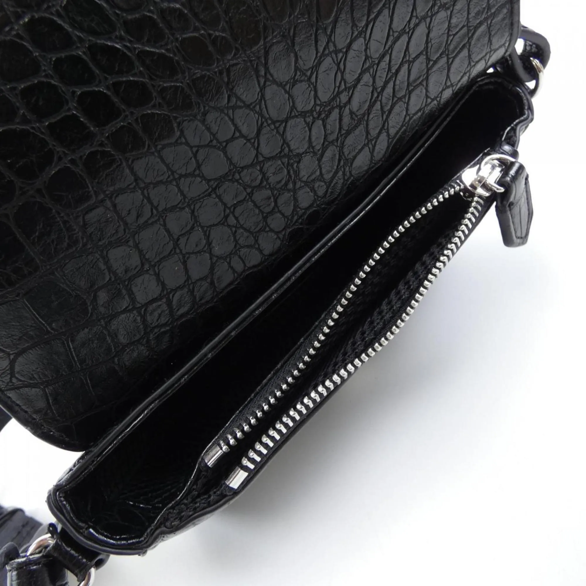 Emporio Armani Handbag (Pre-Owned)