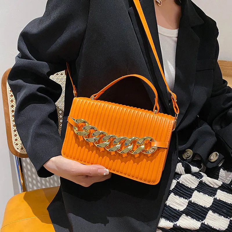 Fashion Handbag Chain Embellished Crossbody Bag