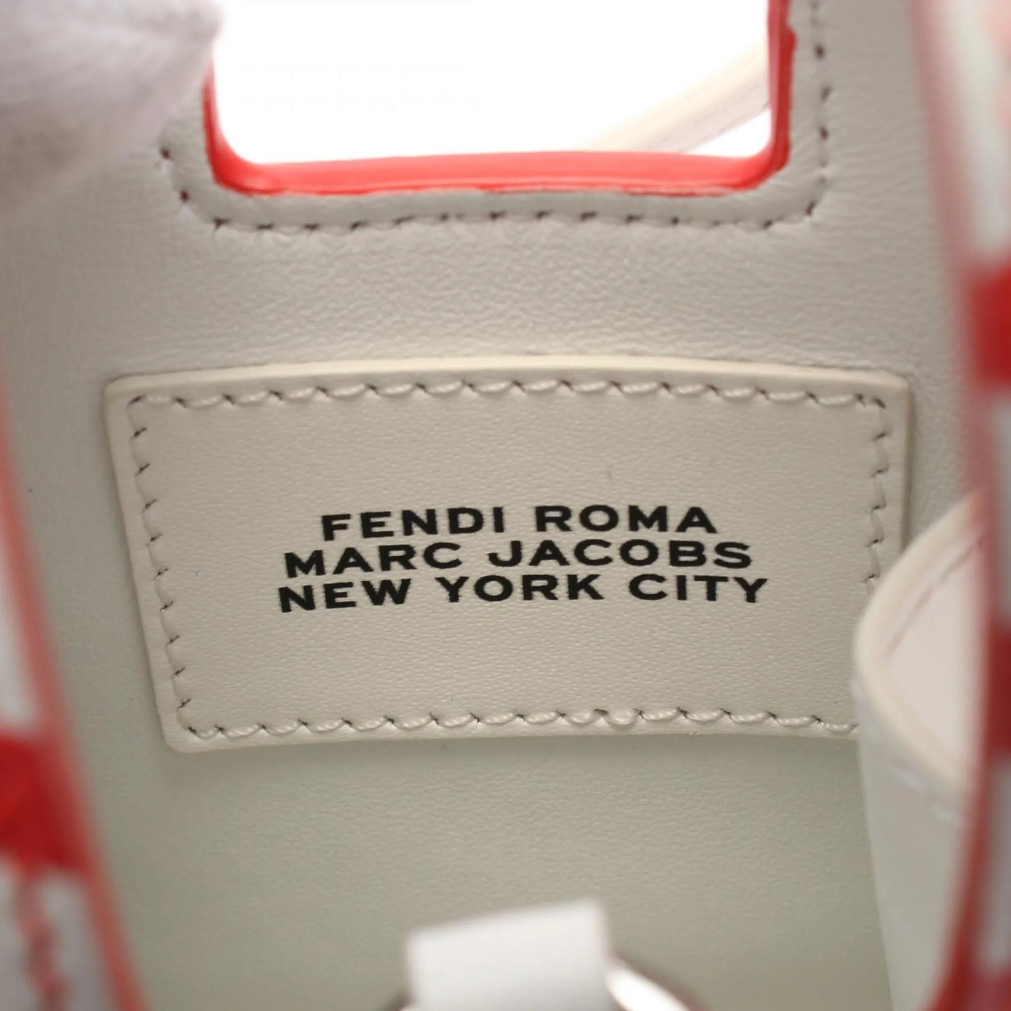 Fendi Color Leather Handbag (Pre-Owned)