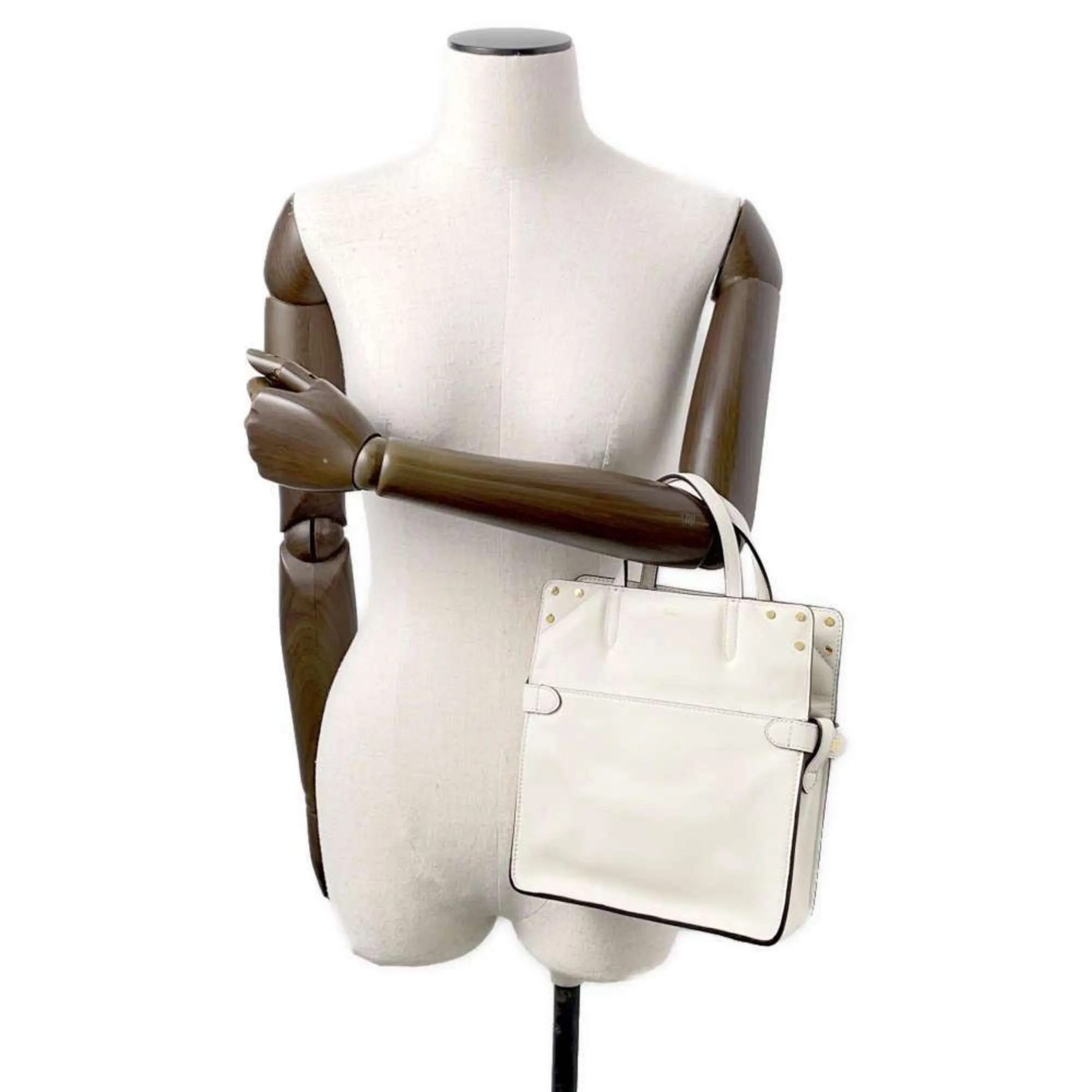 Fendi Leather Handbag (Pre-Owned)